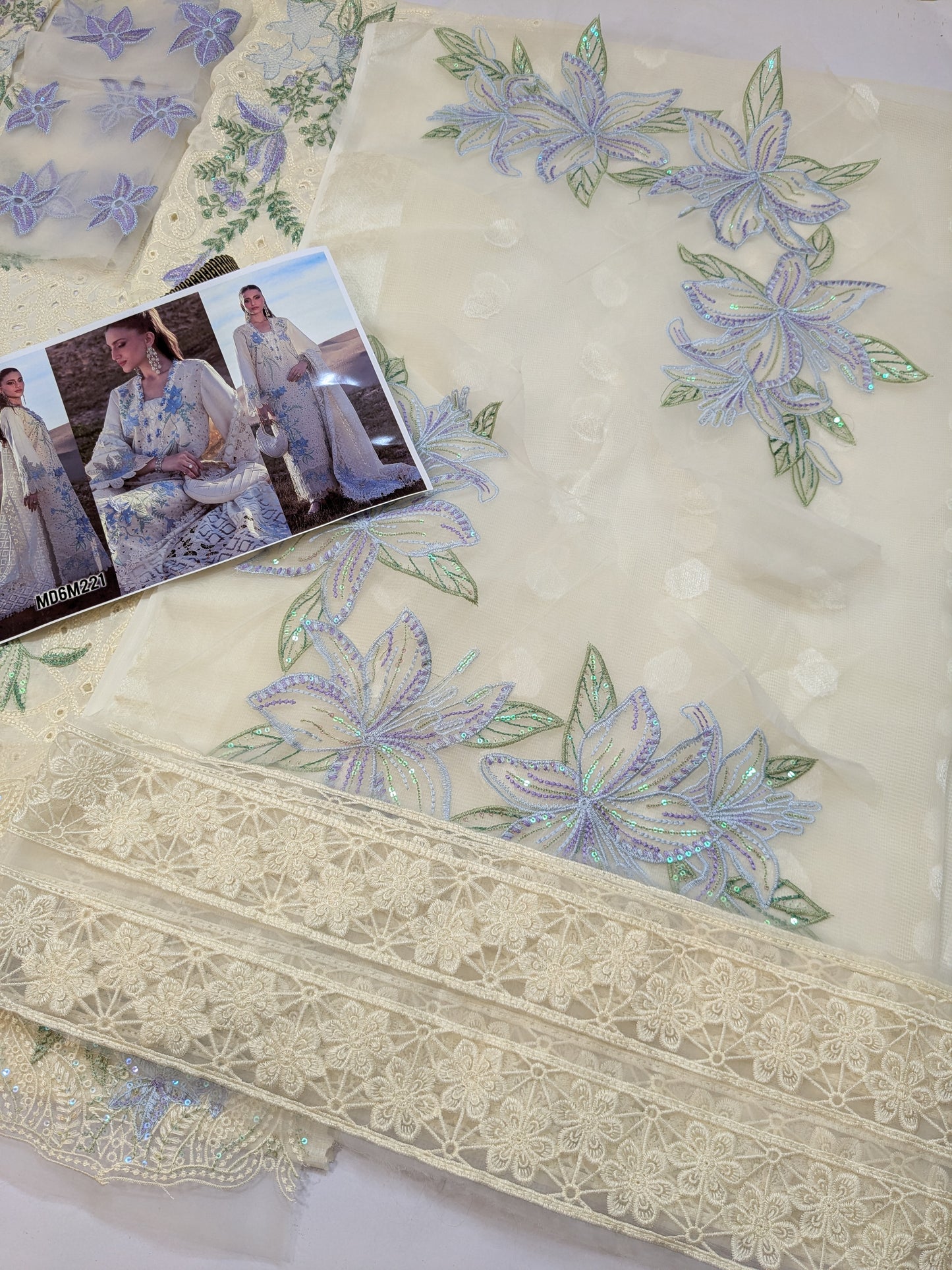 RANG RASIYA NOOREH LUXURIOUS LAWN