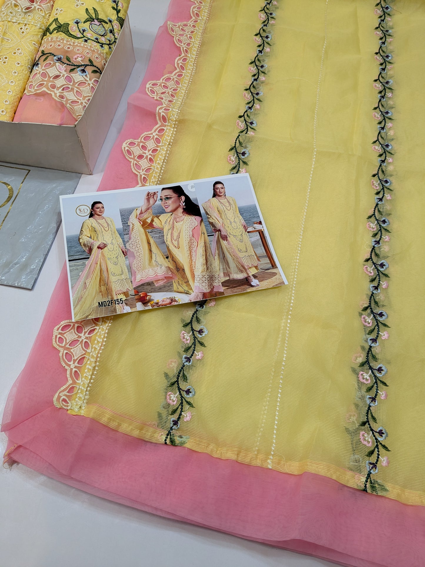 ANEELA LEMON PINK LUXURIOUS LAWN CHIKENKARI