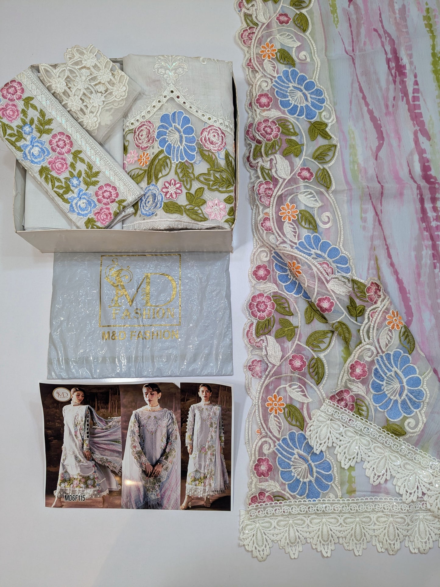 PARISHAY SYRA PEARL WHISPER LUXURY LAWN