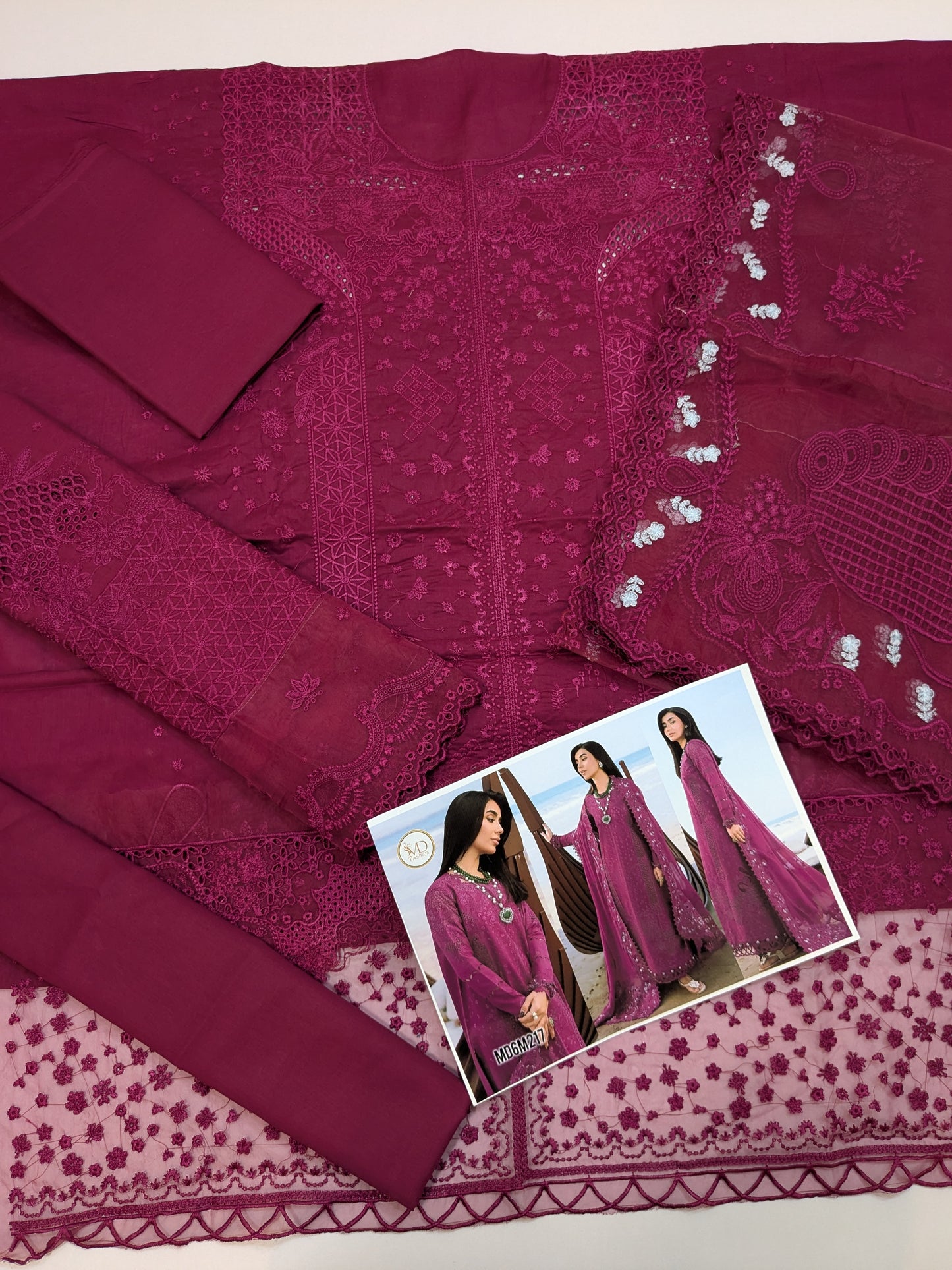 QALAMKAR ZARA SAHIL KINARAY LUXURIOUS LAWN