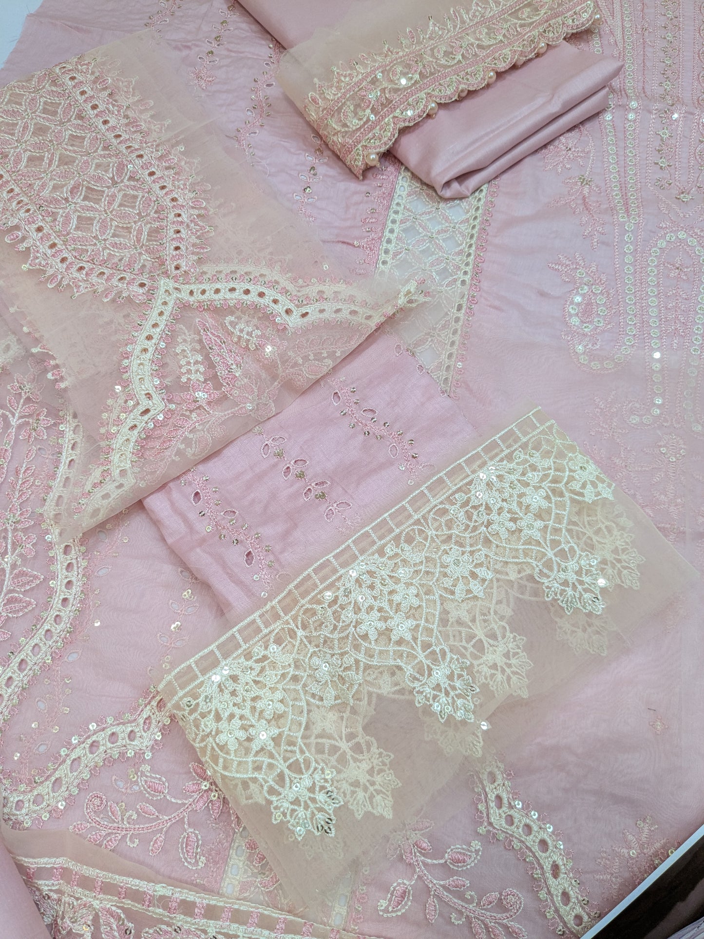 MARIA B LAWN CHIKENKARI LUXURY