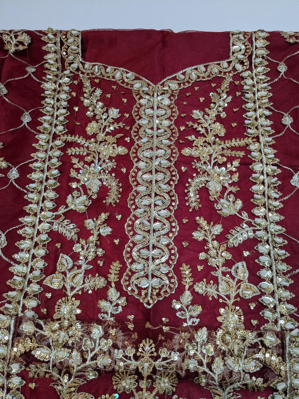 GULAL INSPIRED IZAR MAROON HANDWORK FORMAL