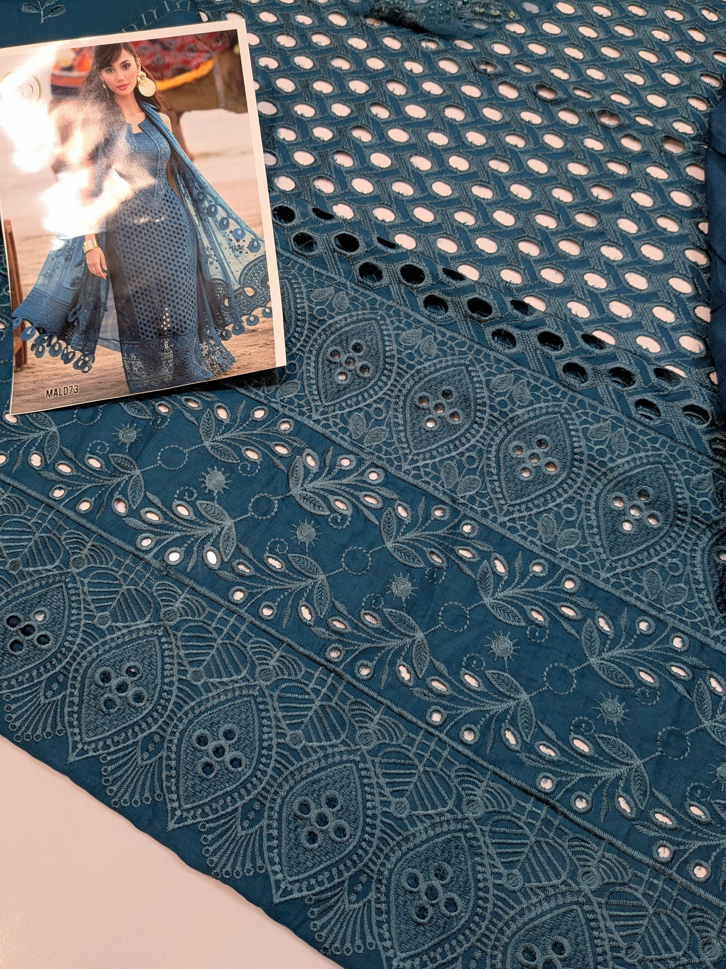 NUREH KHUAWB PREMIUM LAWN WITH PURE CHIFFON