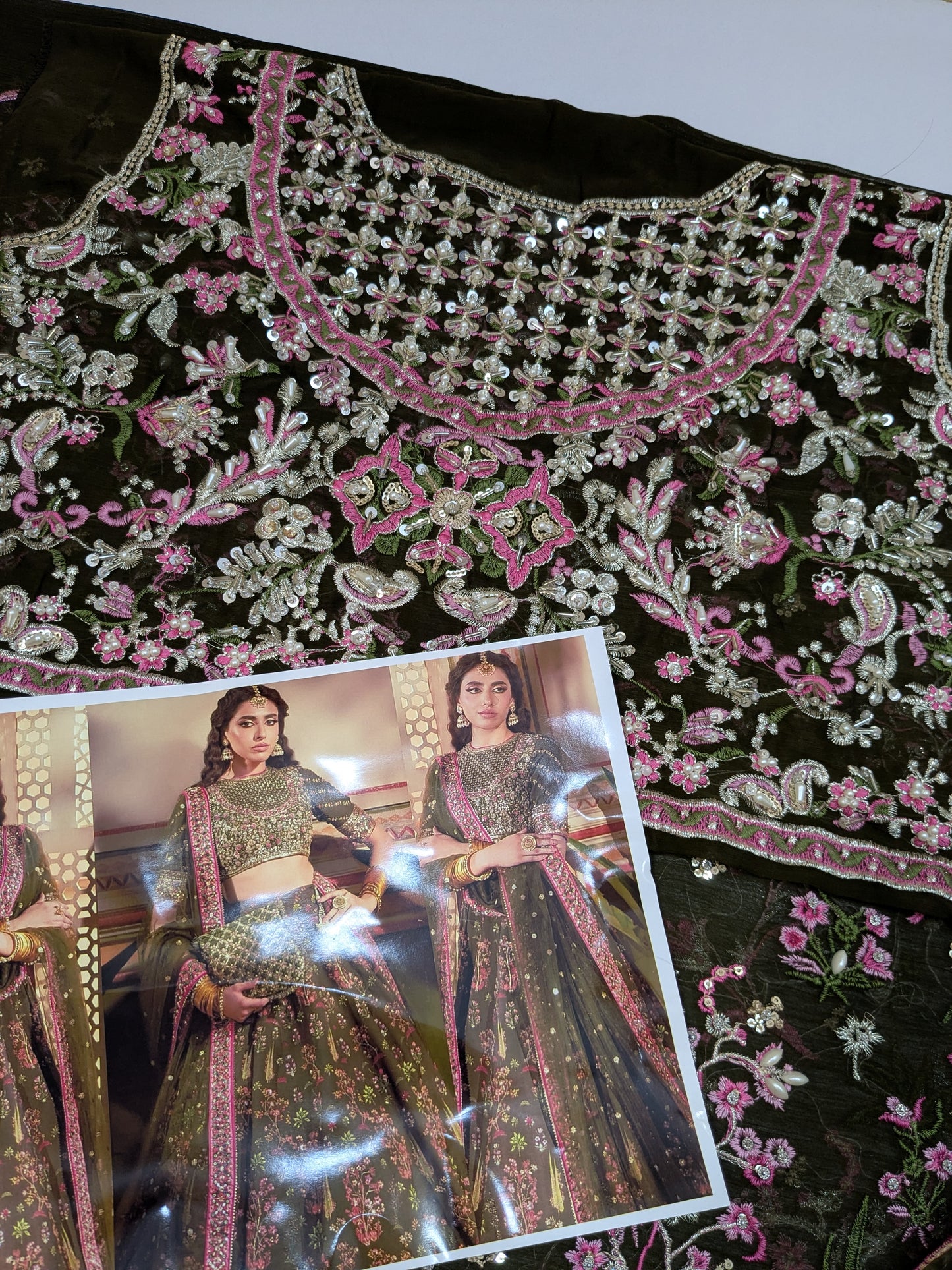 NEELO ZAITUN BEGUM PREMIUM EMBROIDERED MAXI LAHENGA