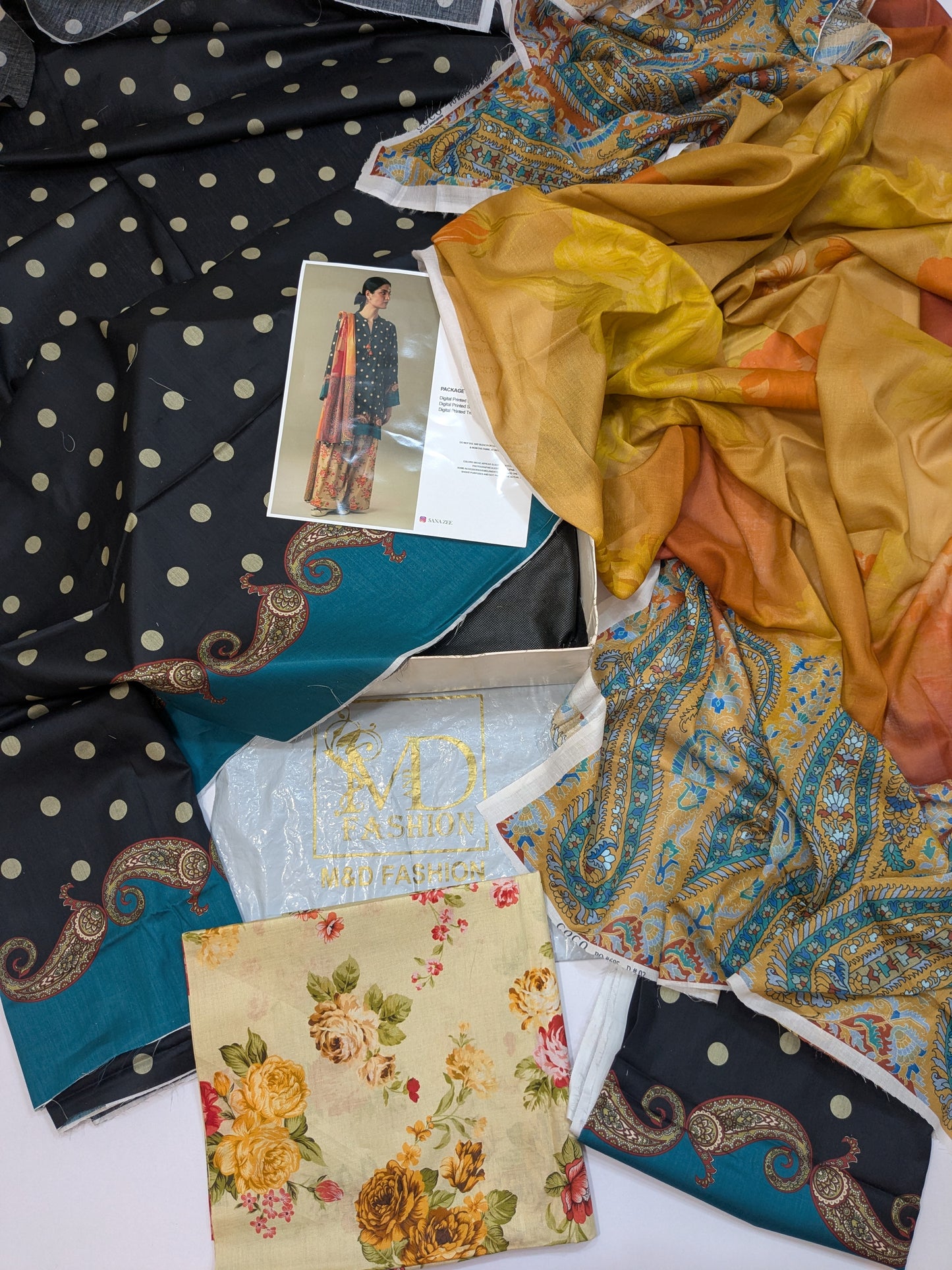 COCO BY ZARA SHAHJAHAN OAPER MOON DIGITAL PRINT LAWN DUPPATA