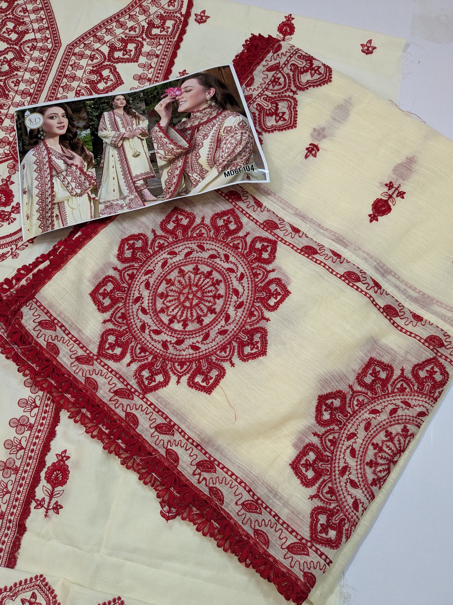ANEELA RUBY CREAM LUXURIOUS LAWN
