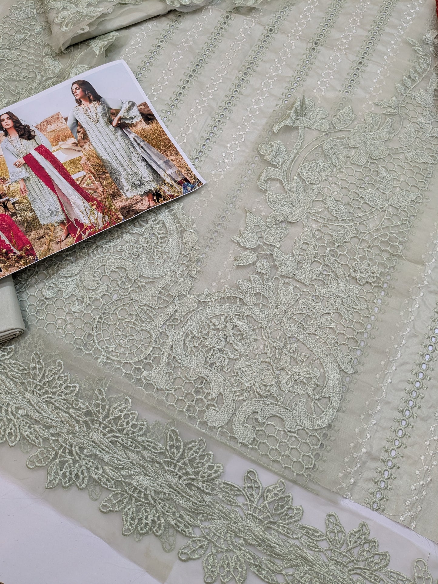 CRIMSON SAIRA SHAKIRA OPEL LUXURIOUS LAWN