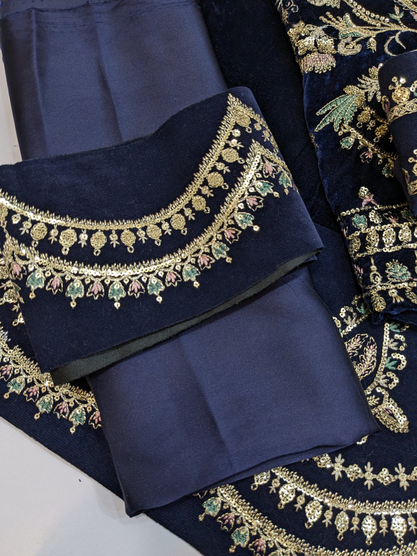 AFROZEH DIVANI MAYA BLUE LUXURIOUS VELVET