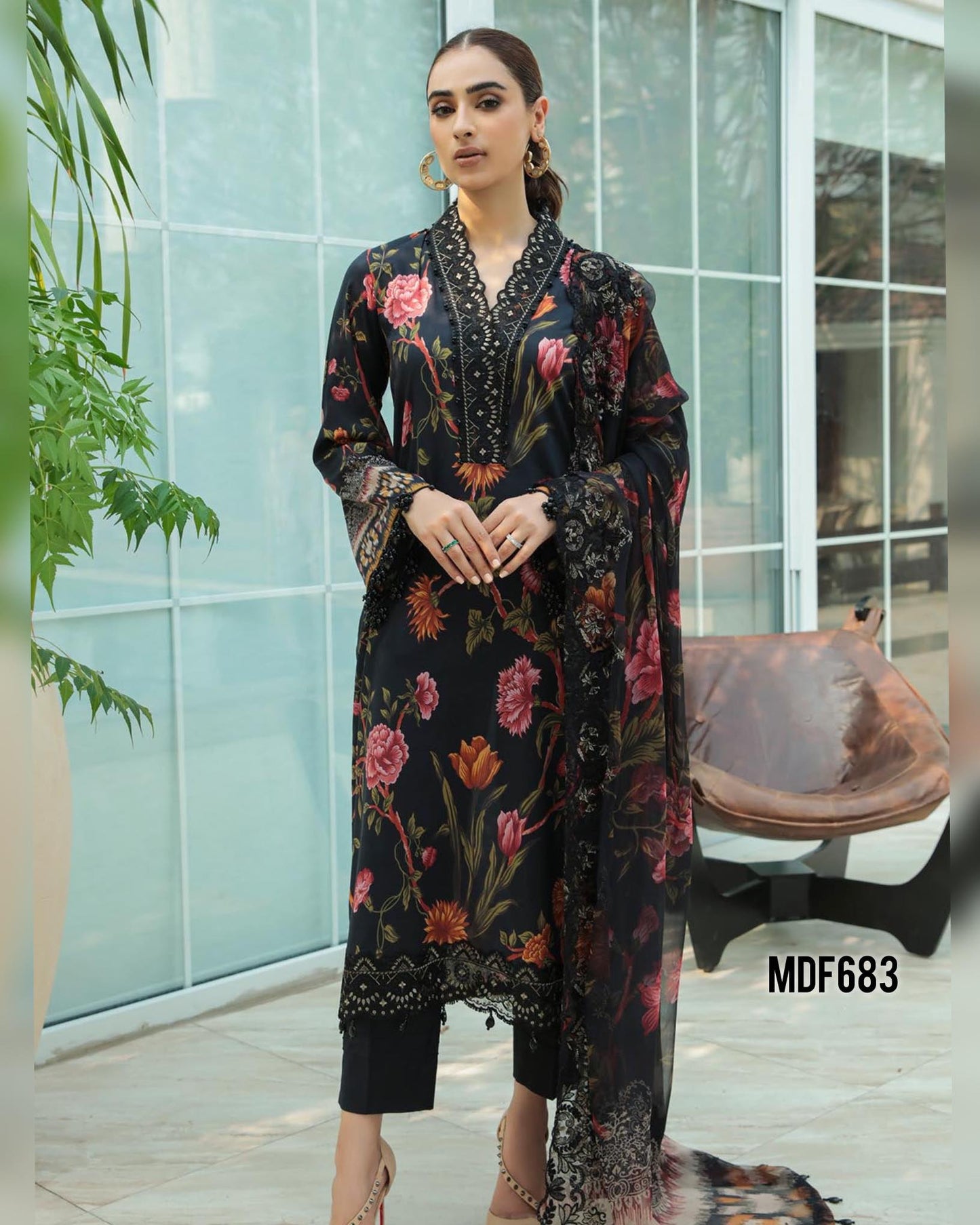 NUREH GARDENIA BLACK LAWN PRINTED EMBROIDERED