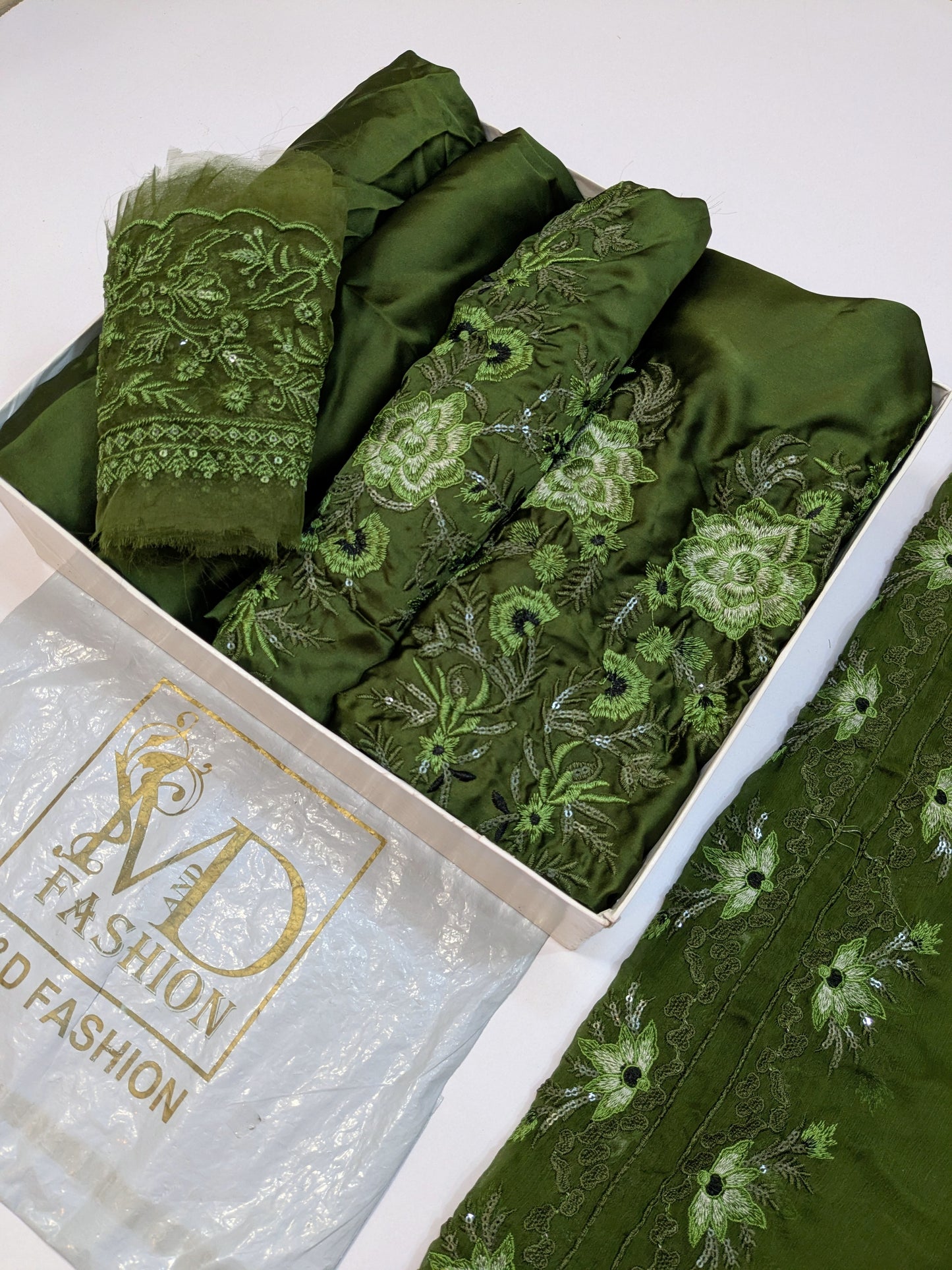 MAHIRA NOOR SILK GREEN EMBROIDERED 3PCS