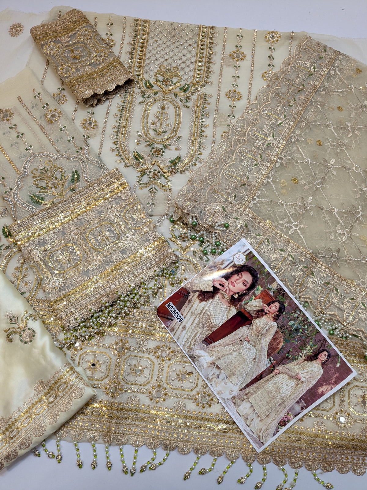 AKBAR ASLAM INSPIRED MEHRUNISA LUXURIOUS GHARARA