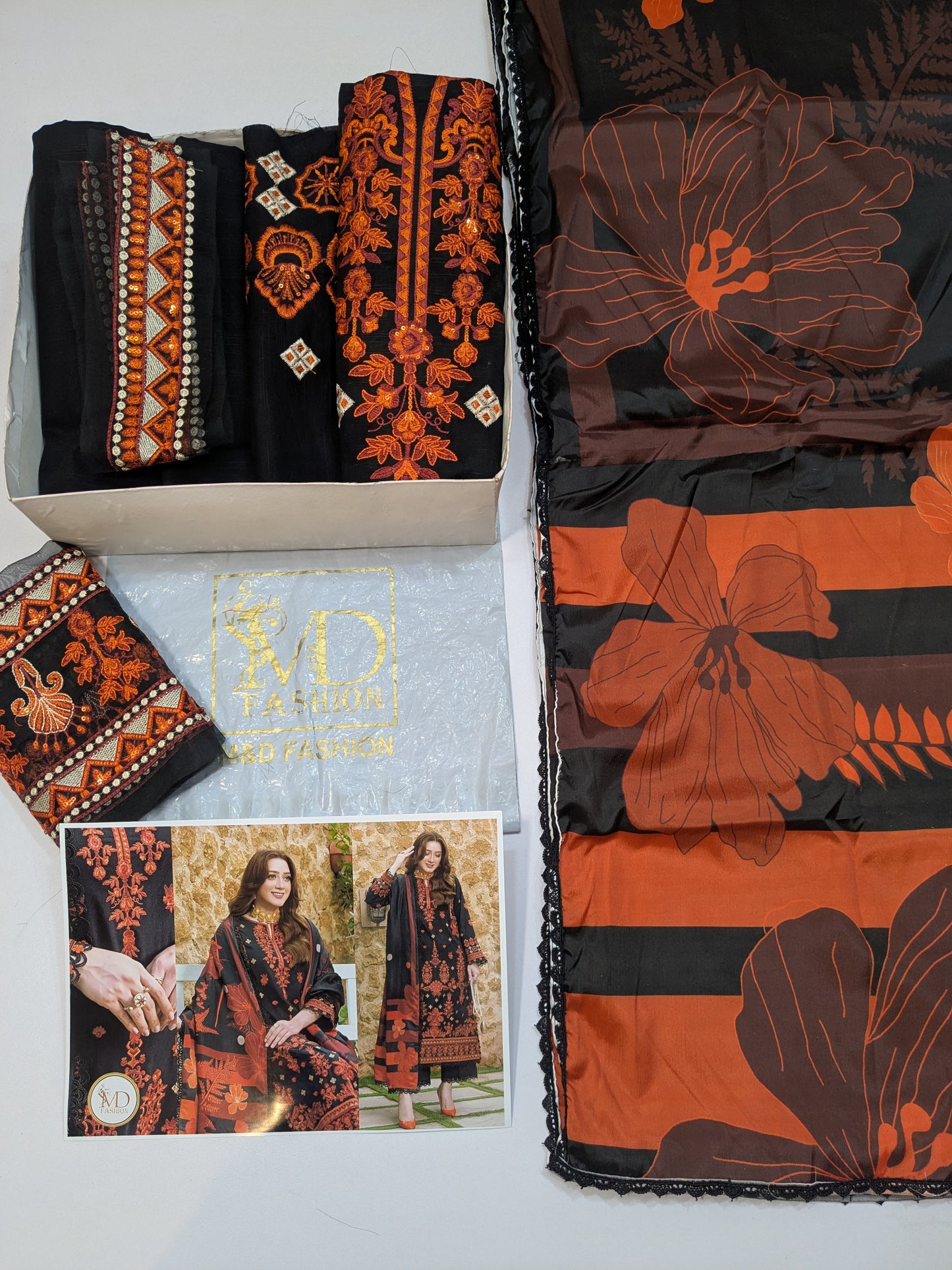 ANEELAS KHADDAR BLACK RED EMBROIDERED 3pcs