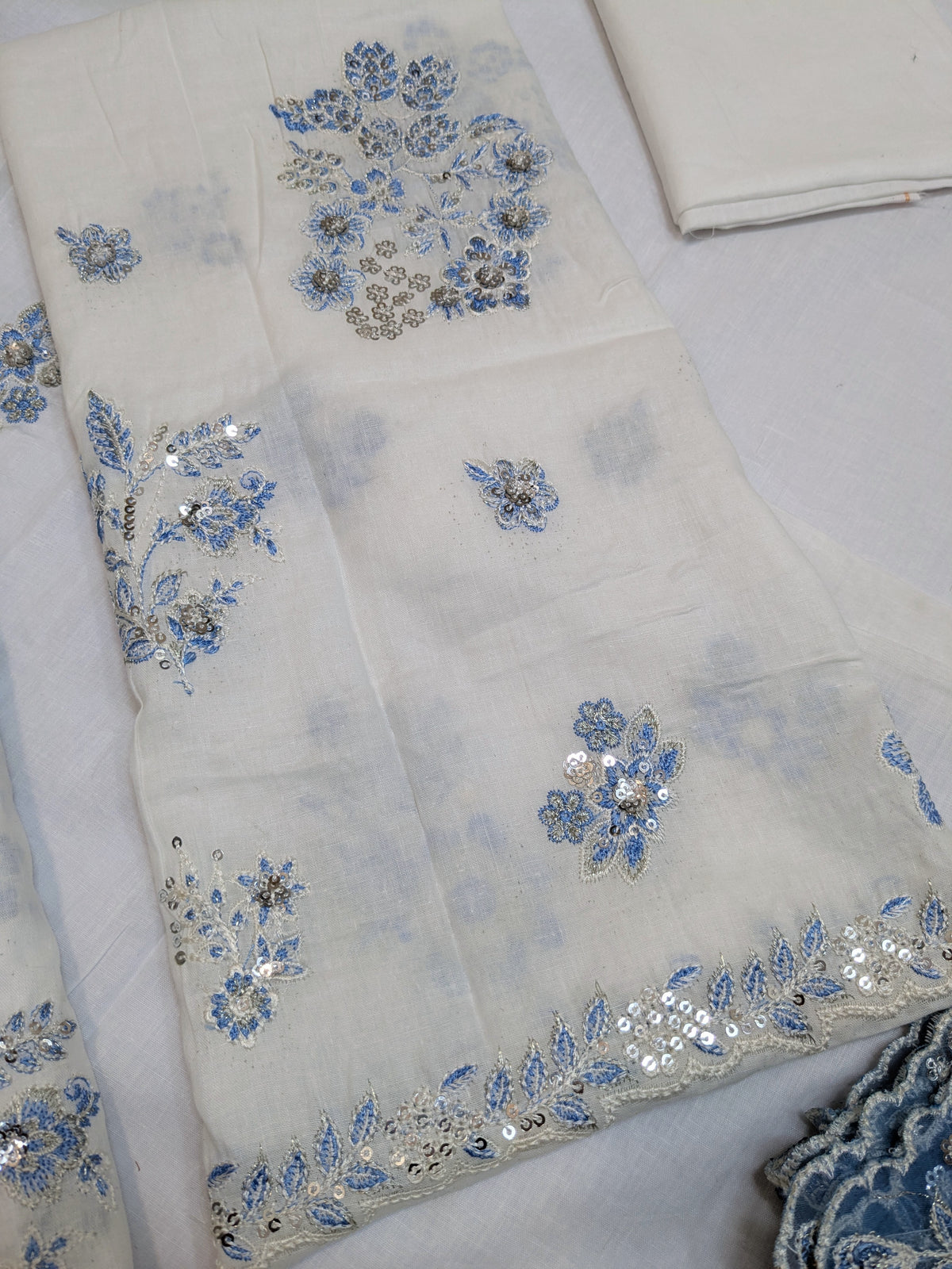 HUSSAIN REHAR INSPIRED VIRELLE LUXURIOUS LAWN
