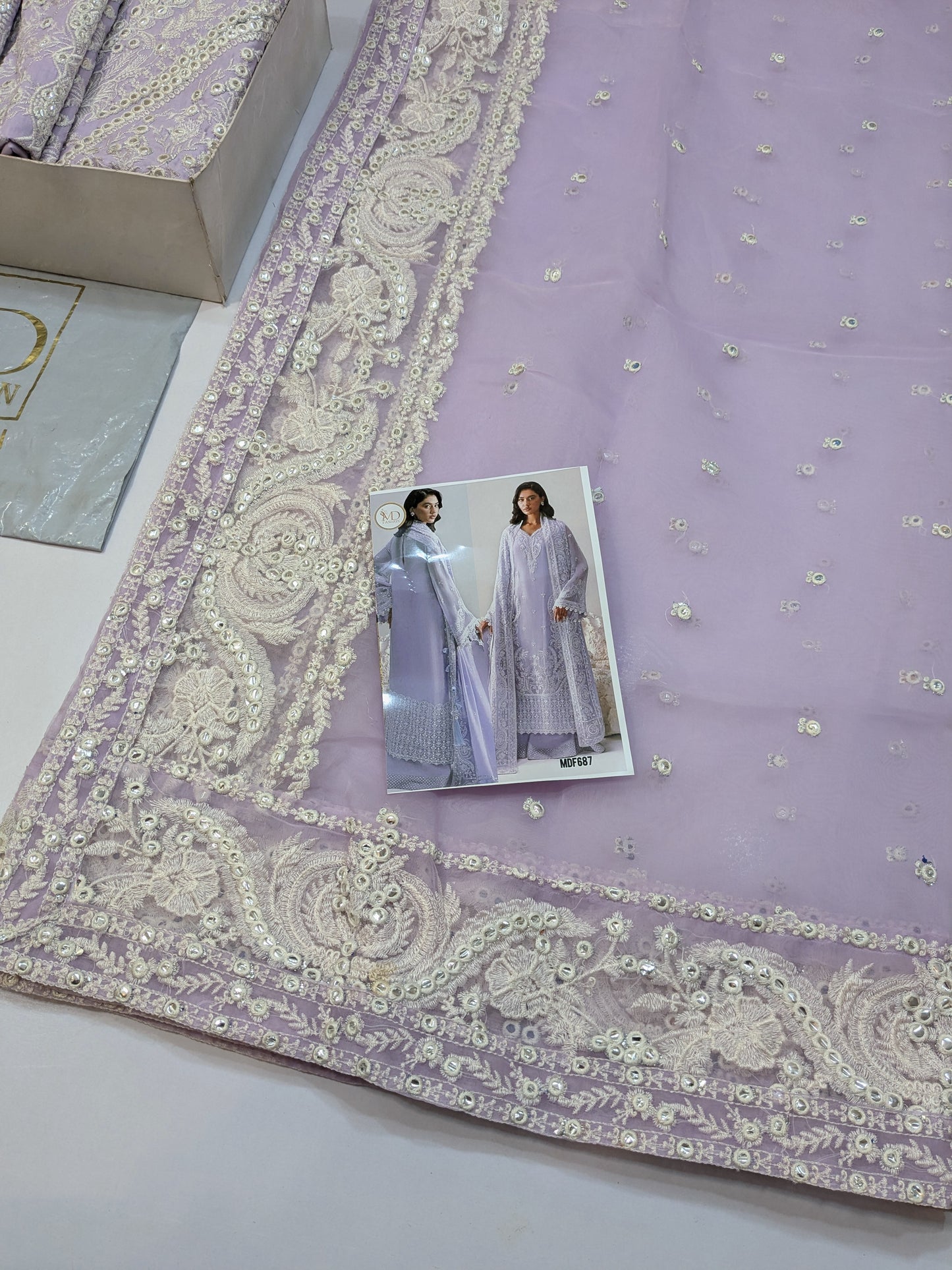 AFROZEH VAELIS LUXURIOUS LAWN FOIL WORK