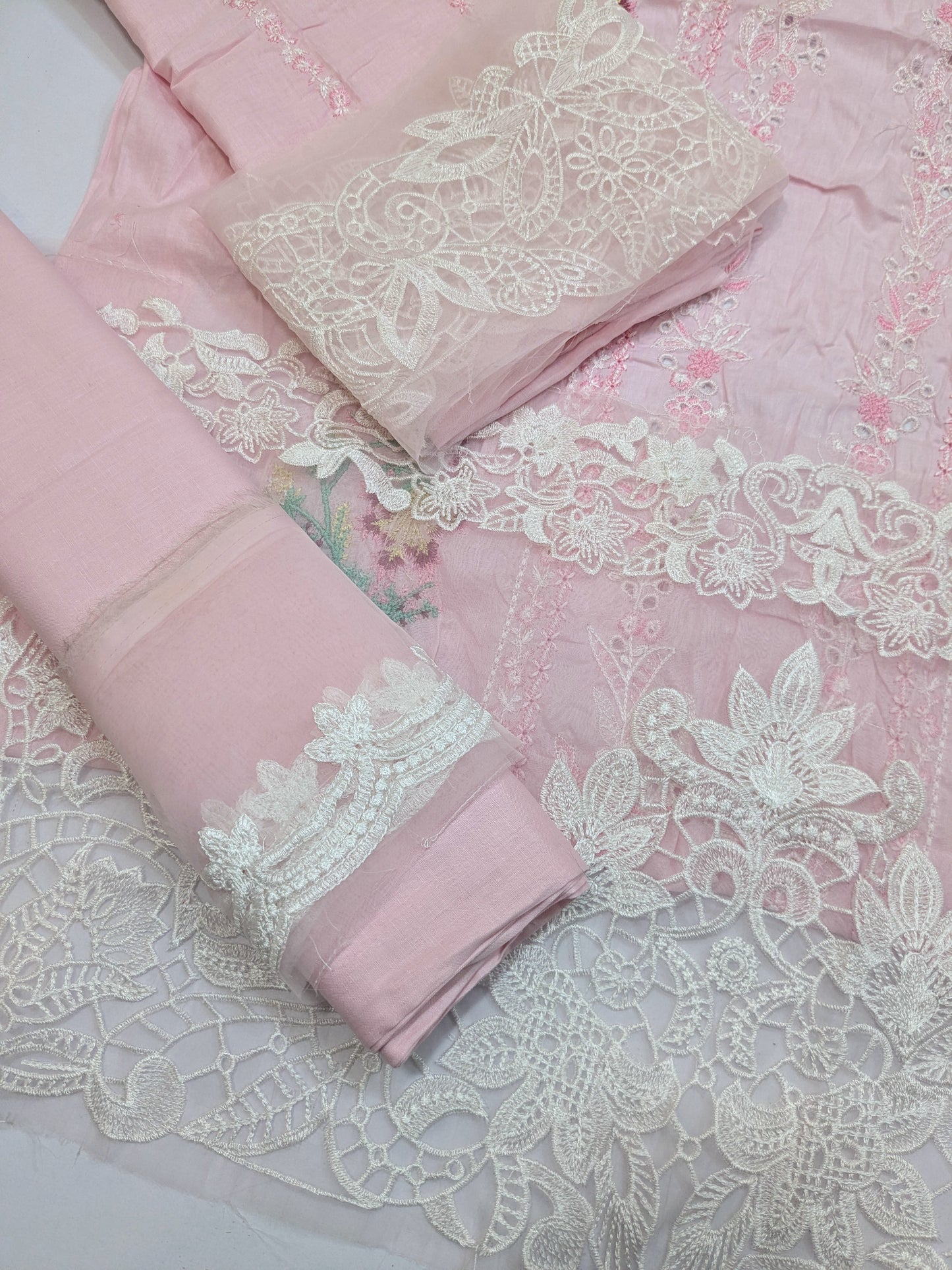 MUSHQ AMMARA CHIKENKARI LAWN EMBROIDERED