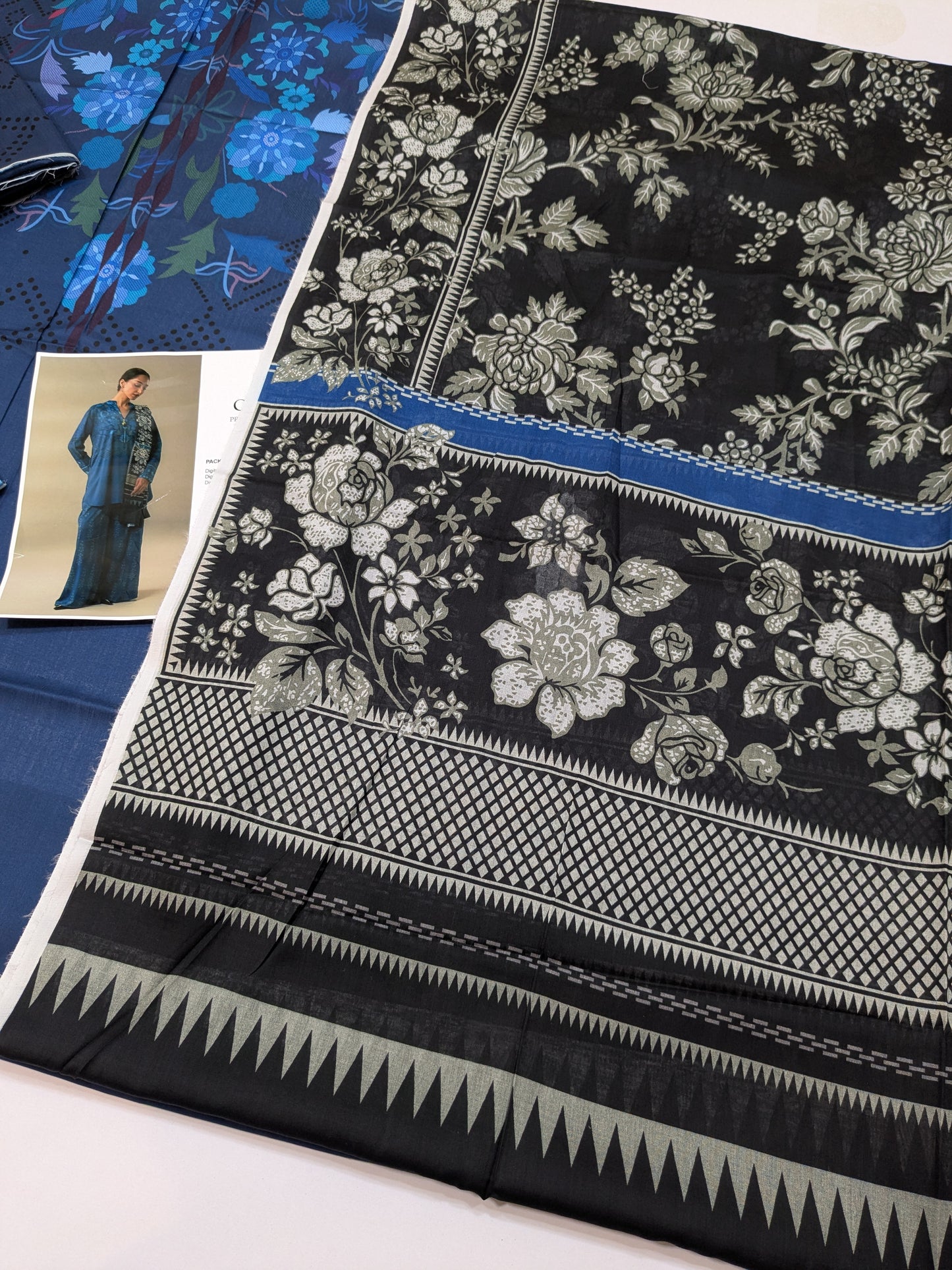 COCO BY ZARA SHAHJAHAN TERRACOTTA SKY DIGITAL PRINT LAWN DUPPATA