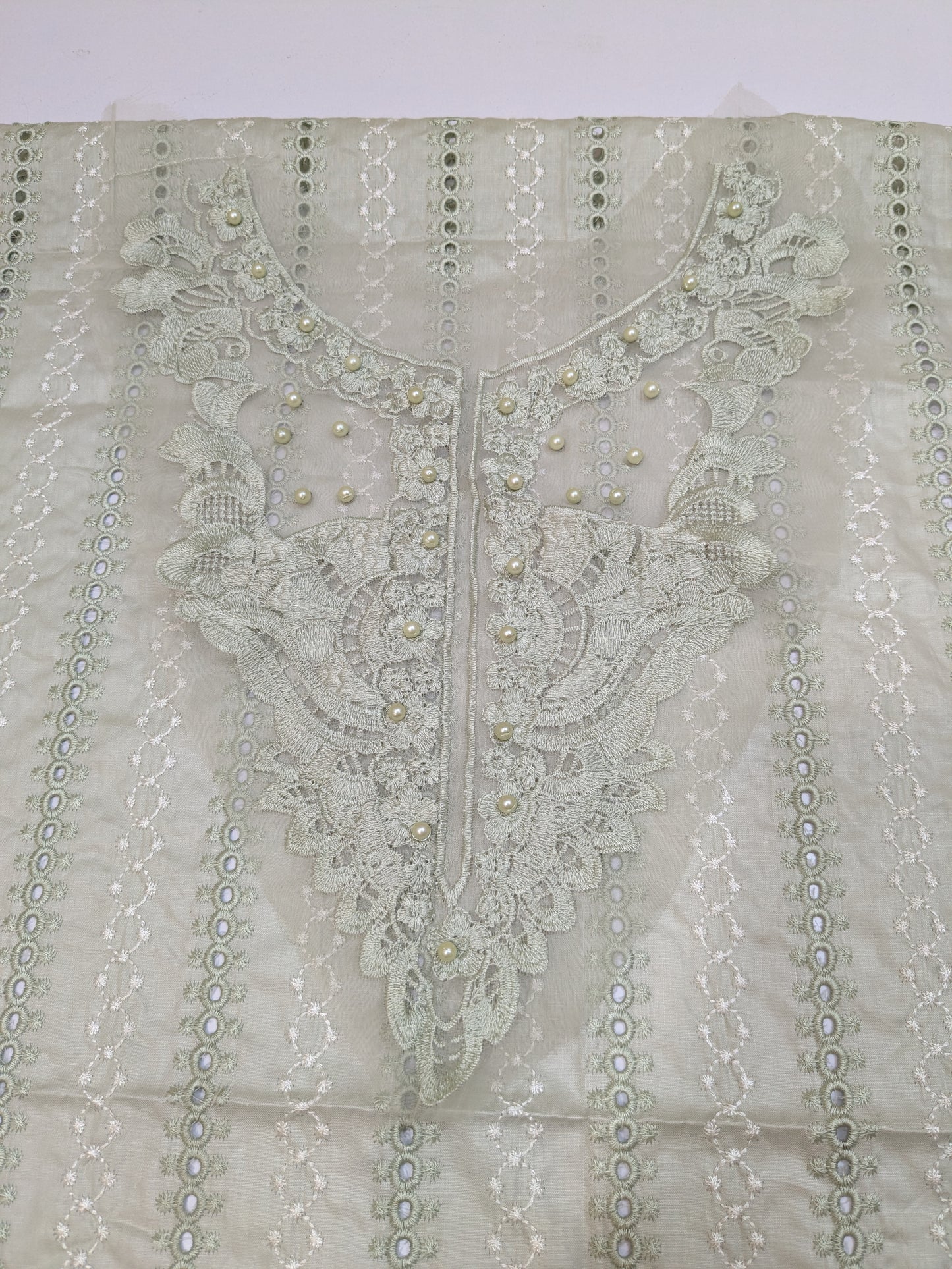 CRIMSON SAIRA SHAKIRA OPEL LUXURIOUS LAWN