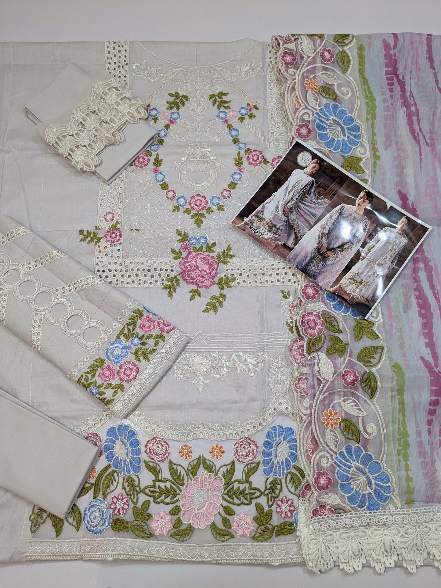 PARISHAY SYRA PEARL WHISPER LUXURY LAWN