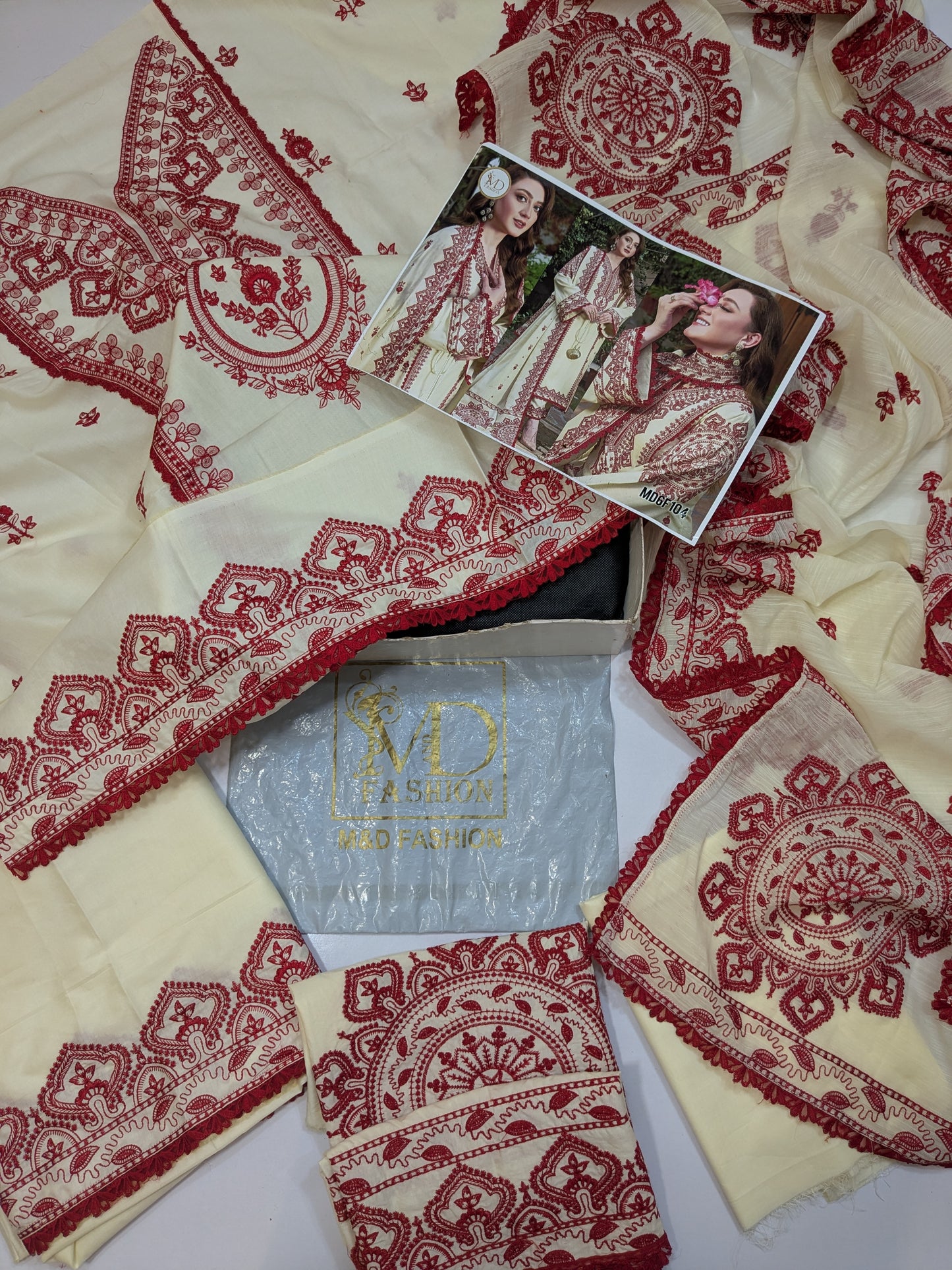ANEELA RUBY CREAM LUXURIOUS LAWN