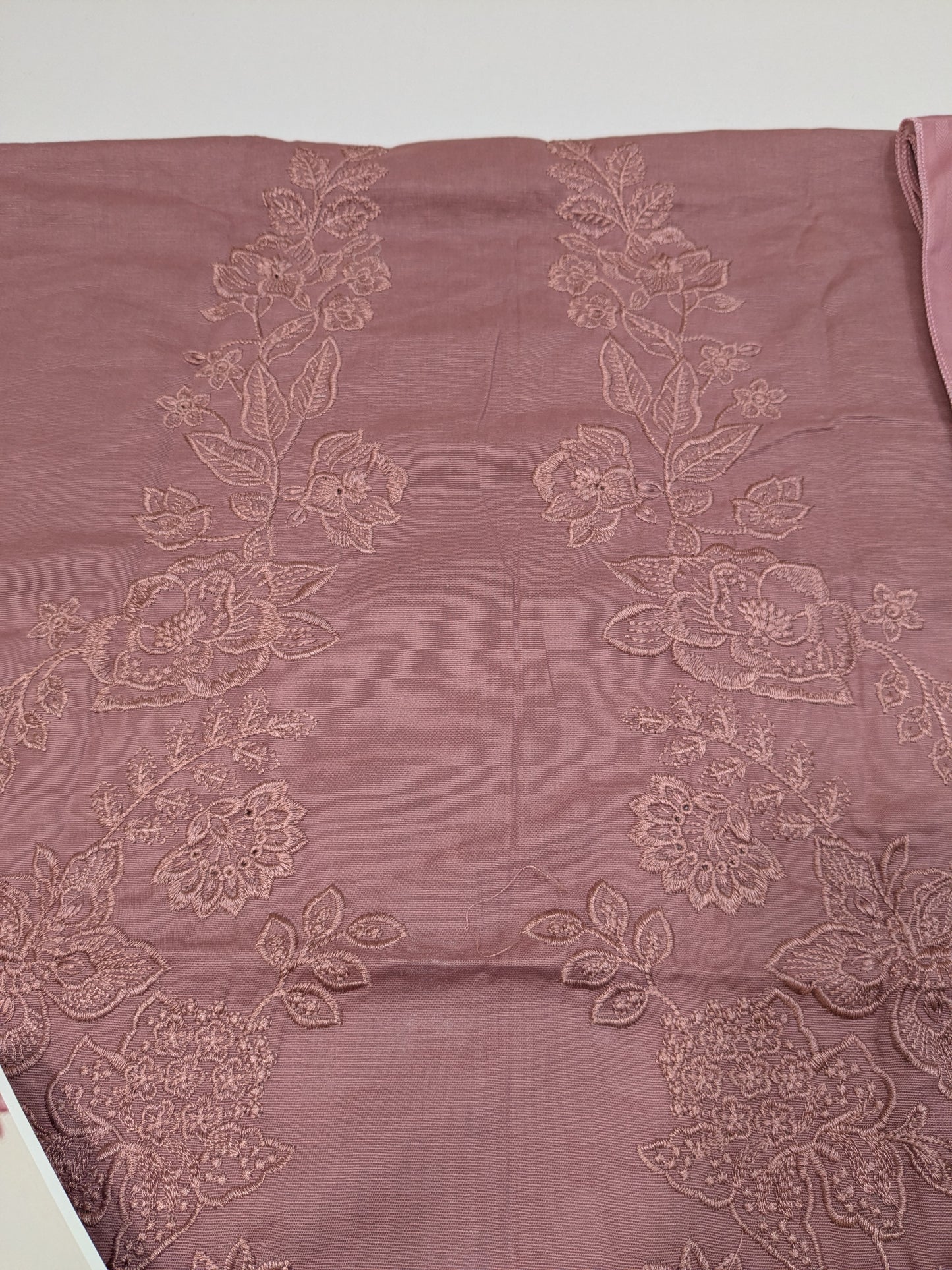 BAROQUE TEA PINK KHADDAR EMBROIDERED 3pcs