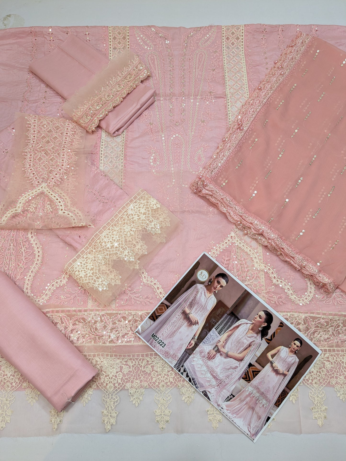 MARIA B LAWN CHIKENKARI LUXURY