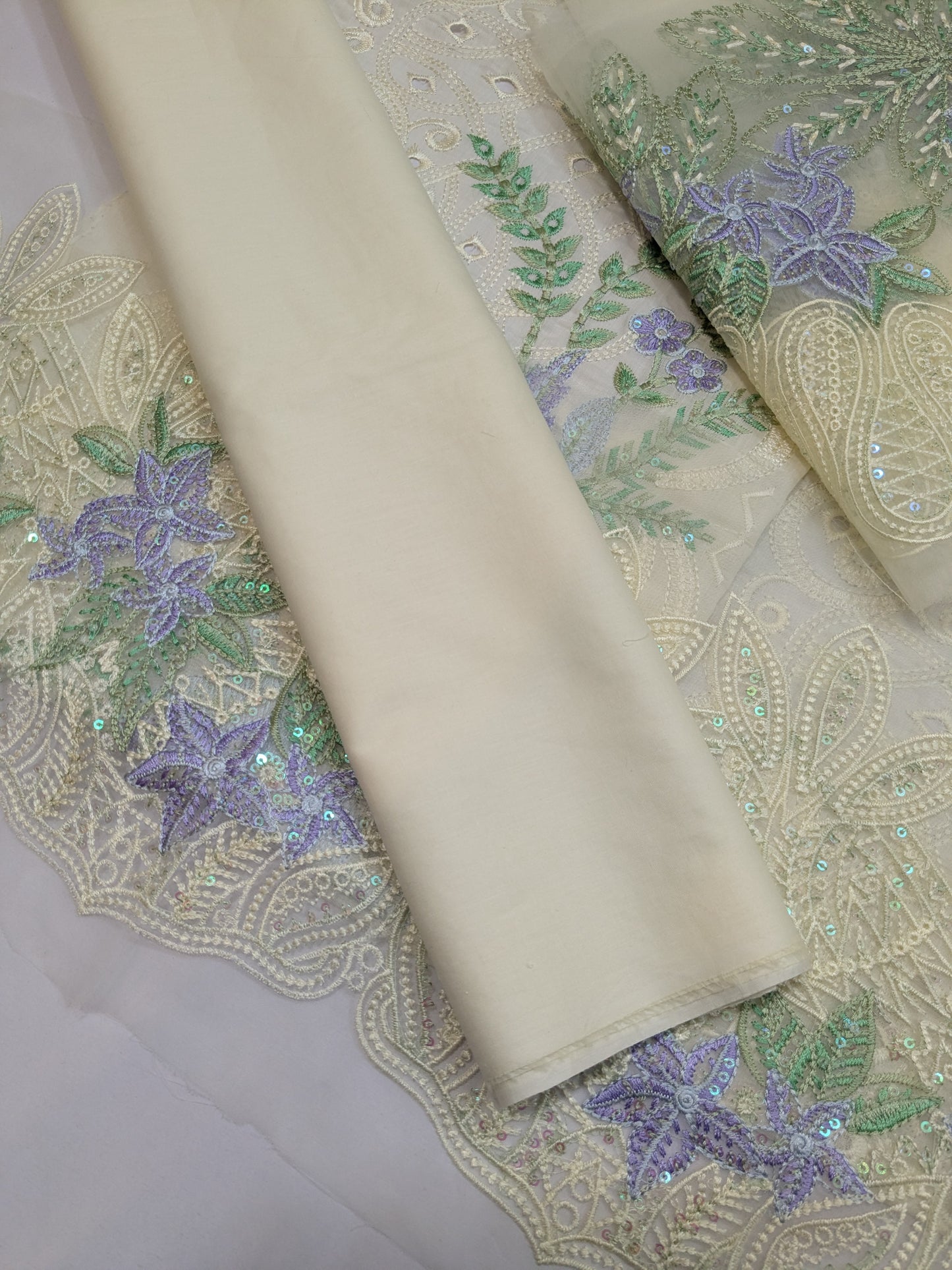 RANG RASIYA NOOREH 2026 LUXURIOUS LAWN