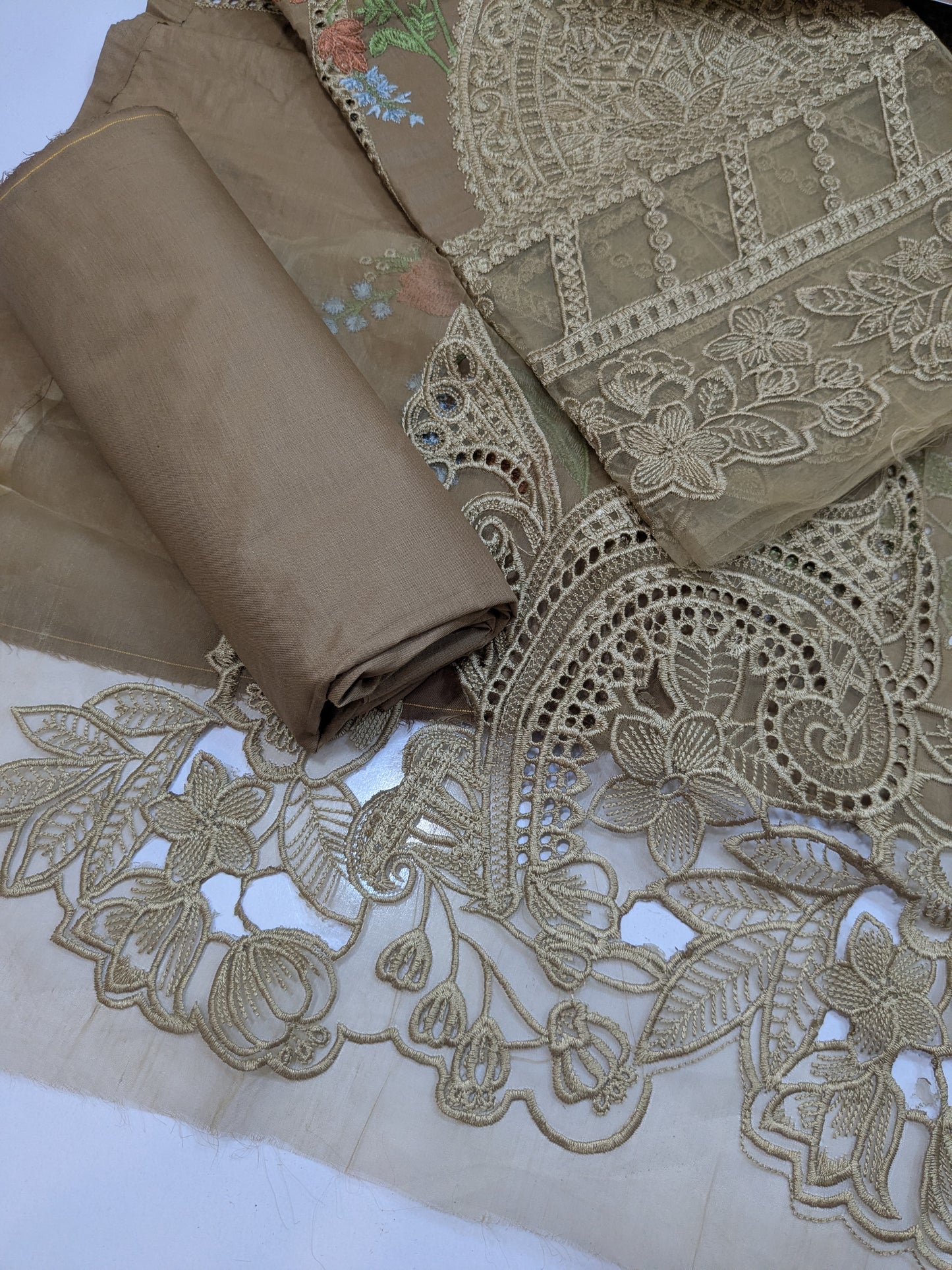 MARIA B BROWN GOLD FOREVER HIT LAWN EMBROIDERED