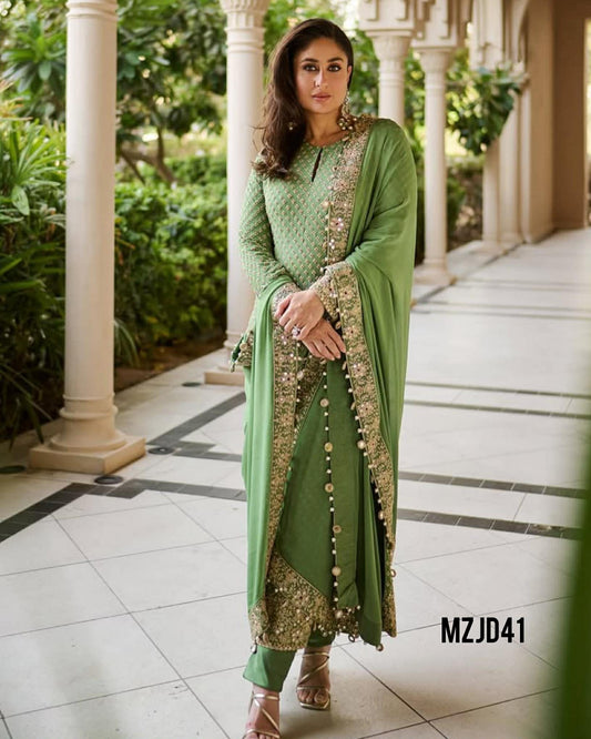 KAREENA KAPOOR GREEN ARPITA MEHTA CHIFFON DRESS