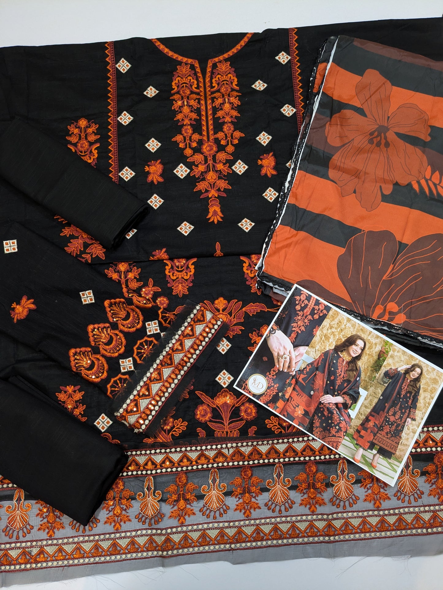 ANEELAS KHADDAR BLACK RED EMBROIDERED 3pcs