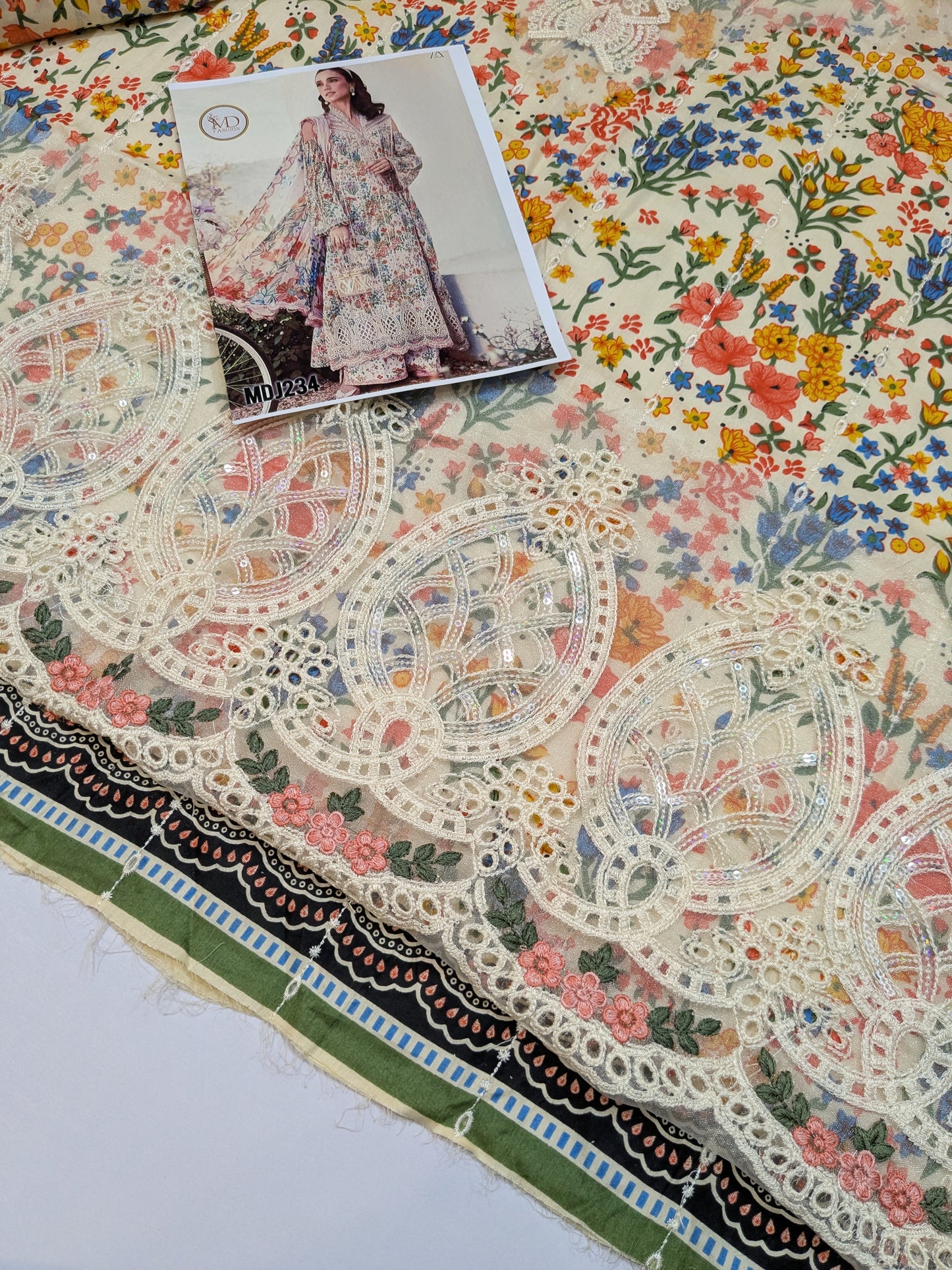 MARIA B LAWN CHIKENKARI PRINTED EMBROIDERED