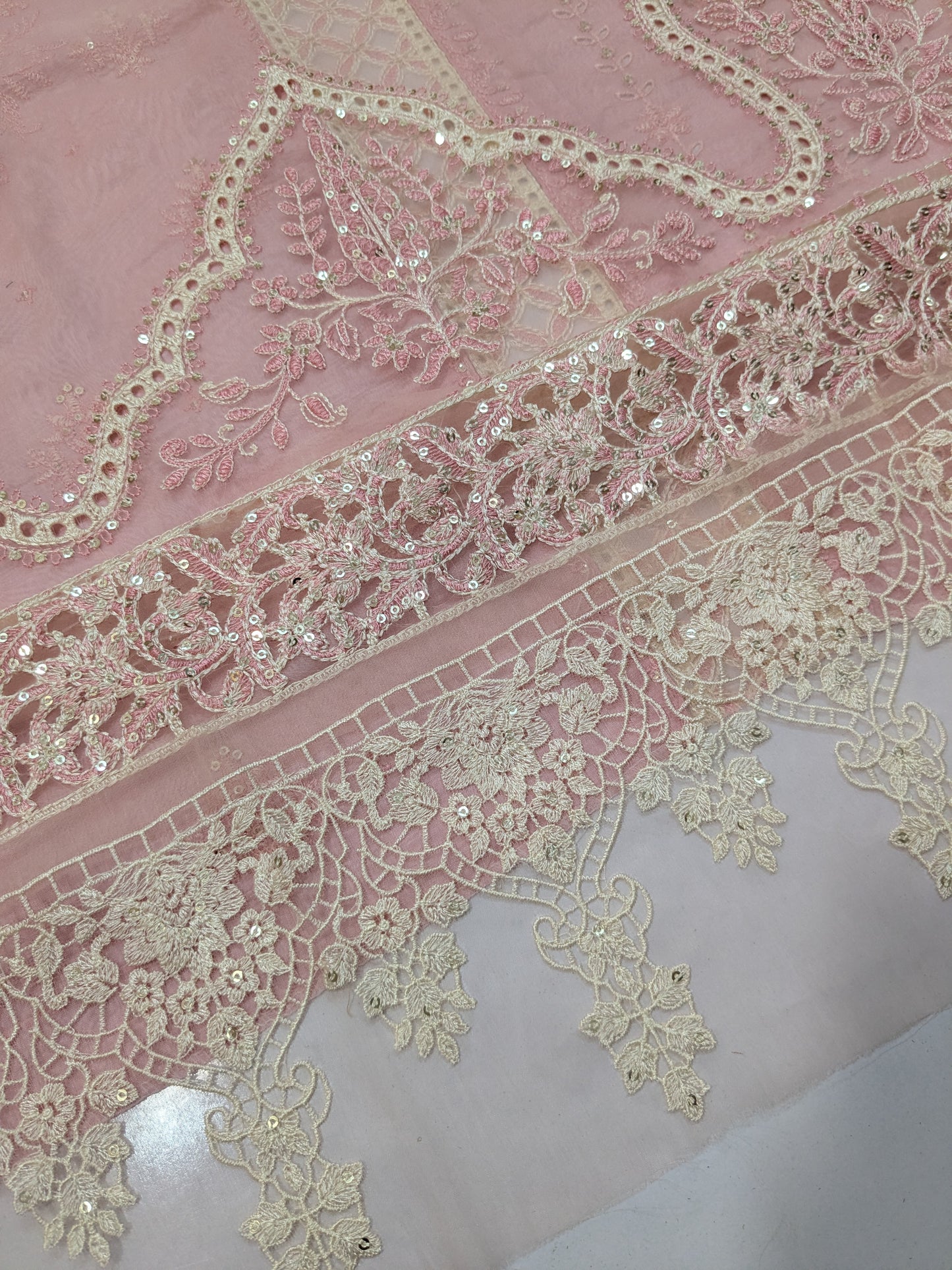MARIA B LAWN CHIKENKARI LUXURY