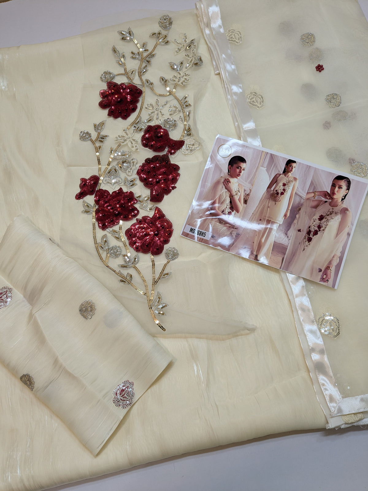 RABIA ZAHUR LAVA SILK WHITE