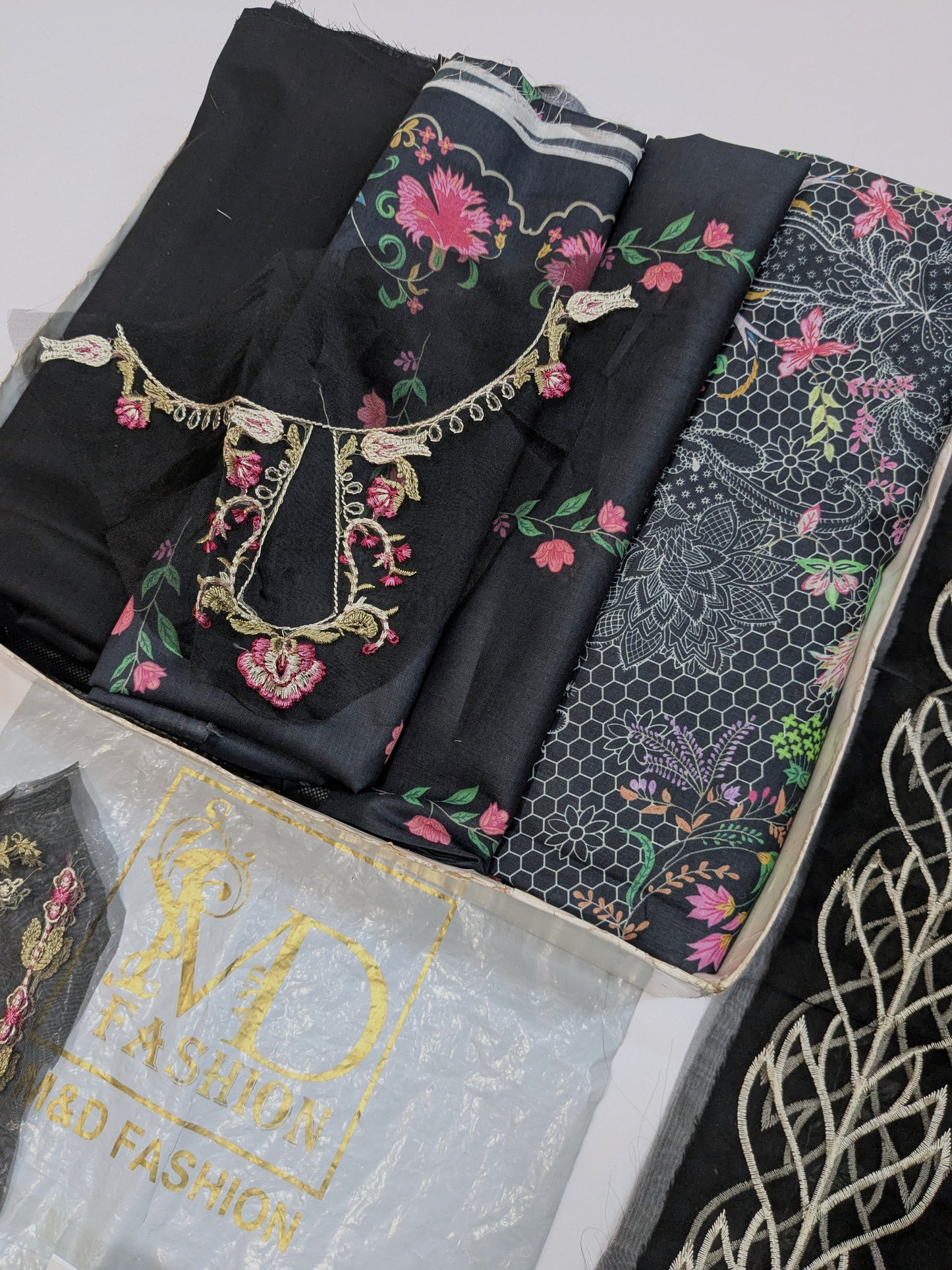 QALAMKAR RIDA BLACK QPRINT EMBROIDERED LAWN