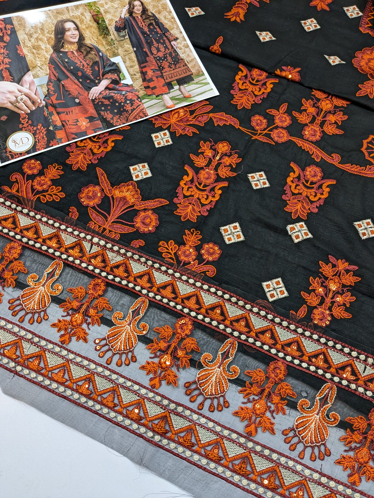 ANEELAS KHADDAR BLACK RED EMBROIDERED 3pcs