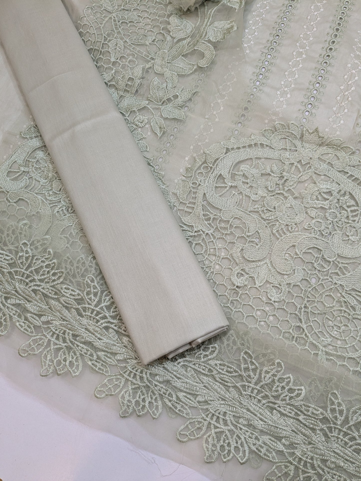 CRIMSON SAIRA SHAKIRA OPEL LUXURIOUS LAWN