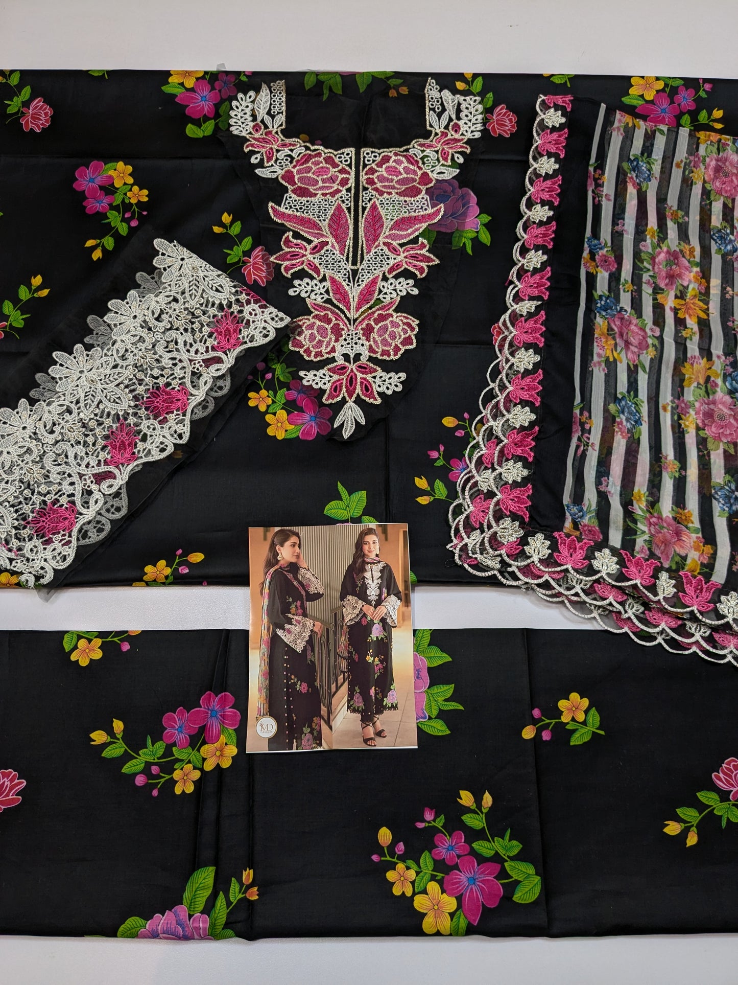Aneela Tooba Black Lawn with ready chiffon duppata