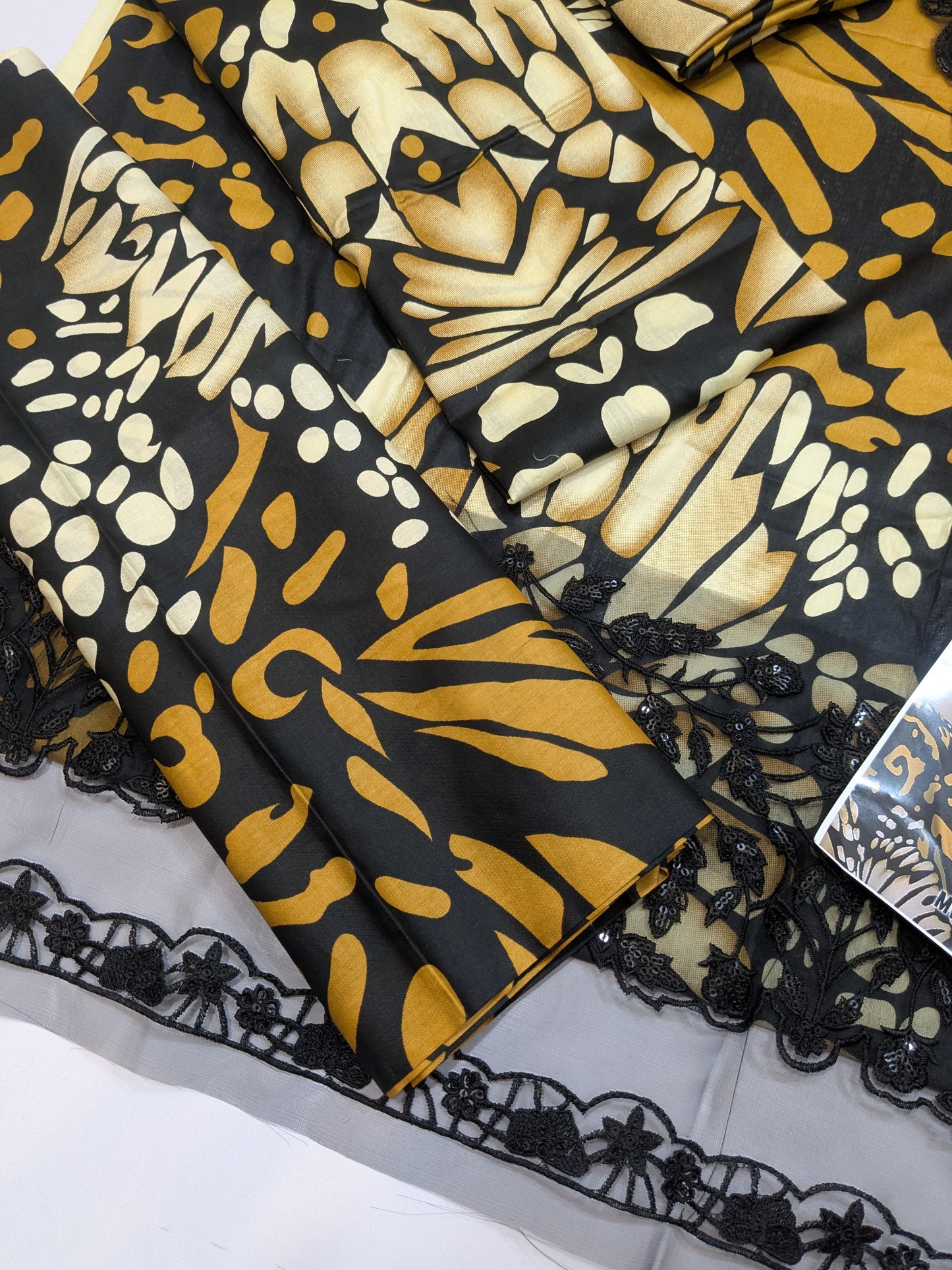 MARIA B MUSTARD BUTTERFLY LAWN DUPPATA