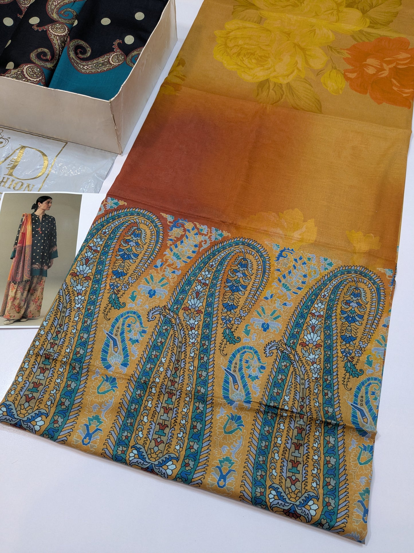 COCO BY ZARA SHAHJAHAN OAPER MOON DIGITAL PRINT LAWN DUPPATA