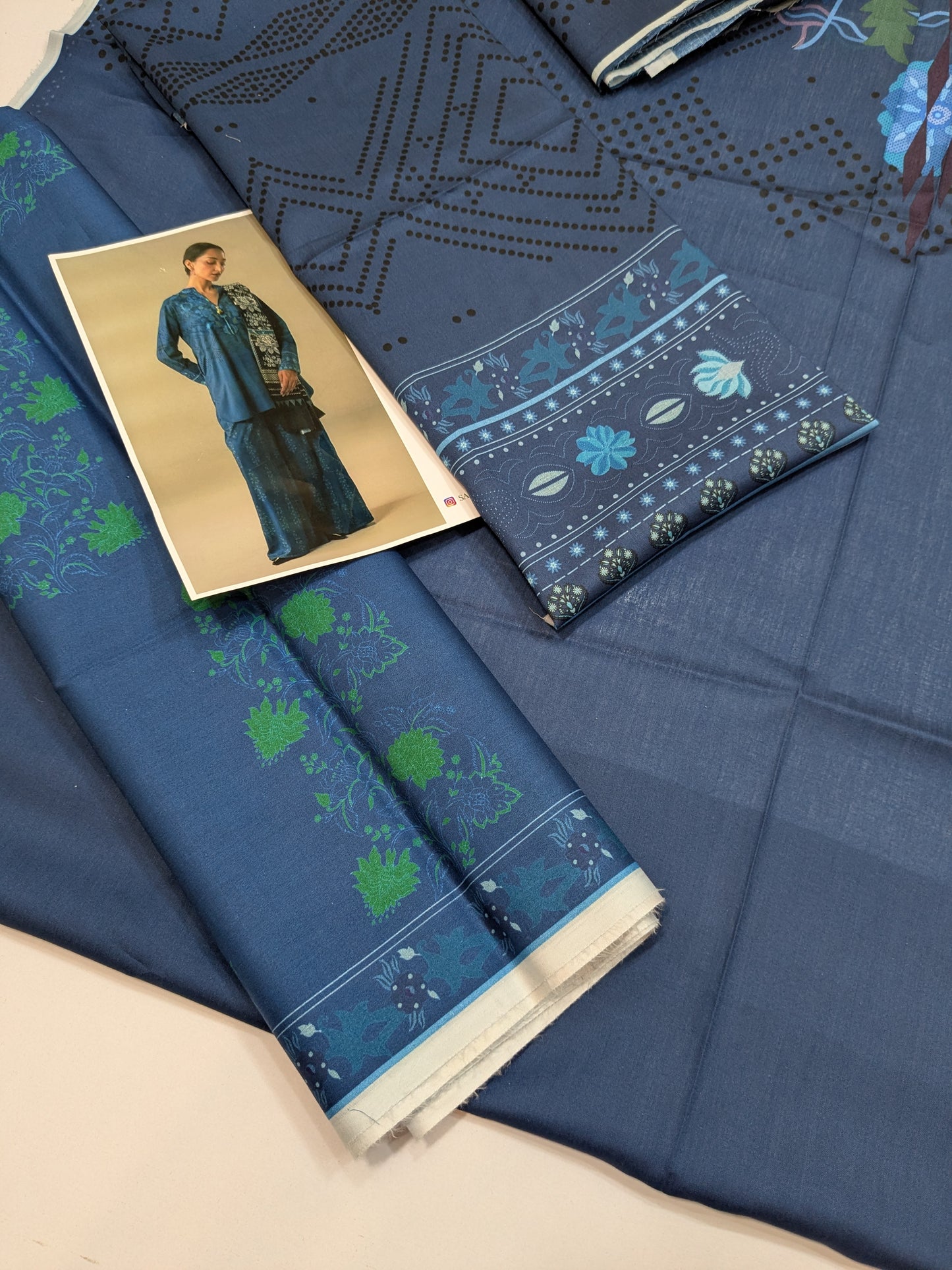 COCO BY ZARA SHAHJAHAN TERRACOTTA SKY DIGITAL PRINT LAWN DUPPATA