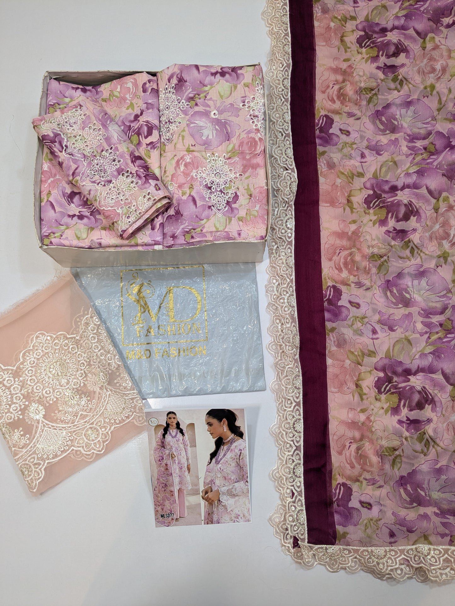 MOTIF CHIKENKARI WITH SOFT PRINTED LAWN 3ps