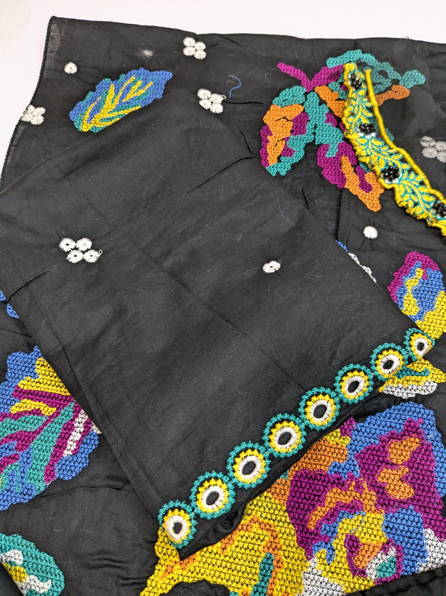MUSHQ ESMEL AMARIN BLACK MULTI LUXURIOUS LAWN