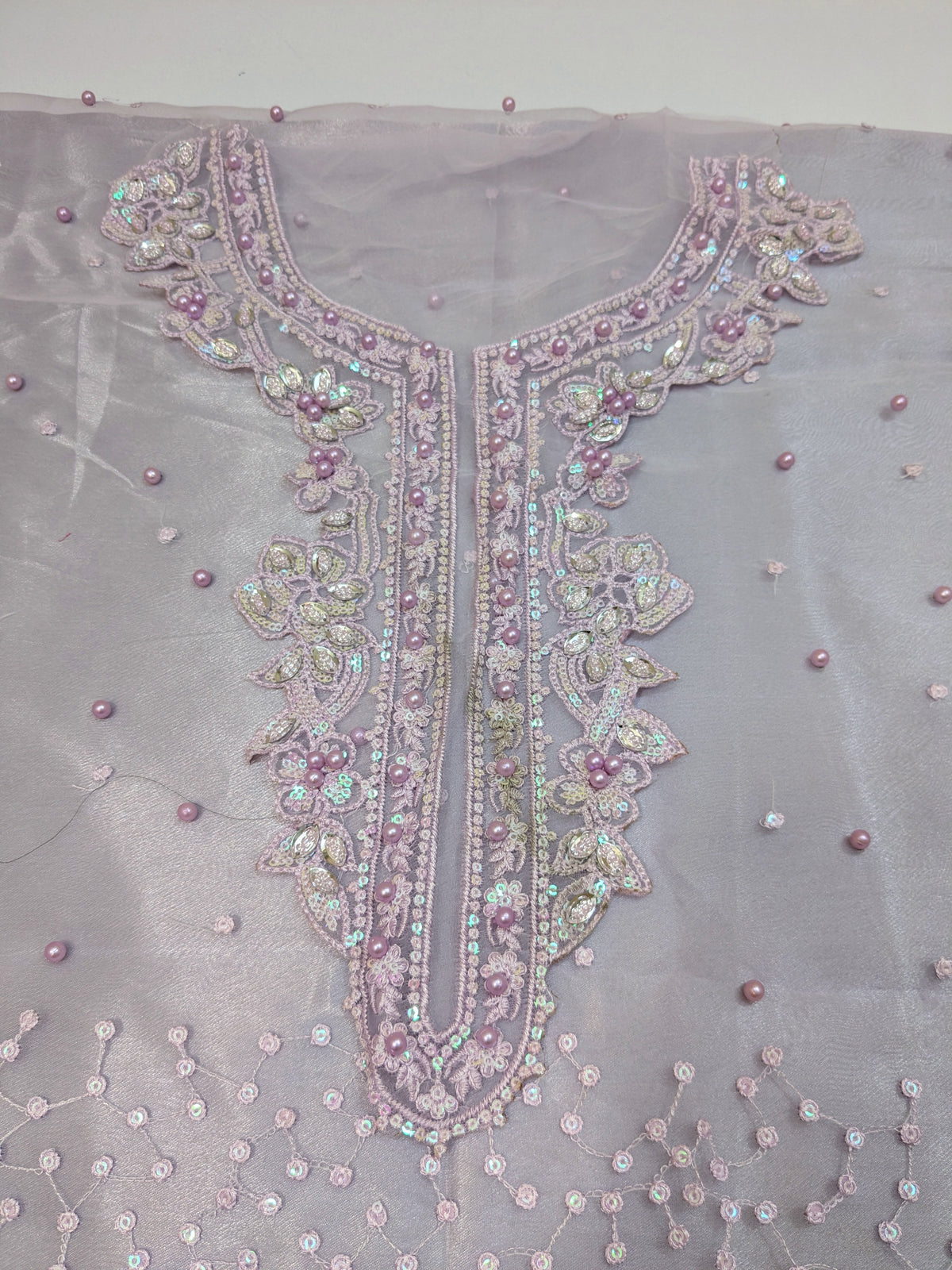 BAROQUE PEARL LAVENDER ORGANZA EMBROIDERED