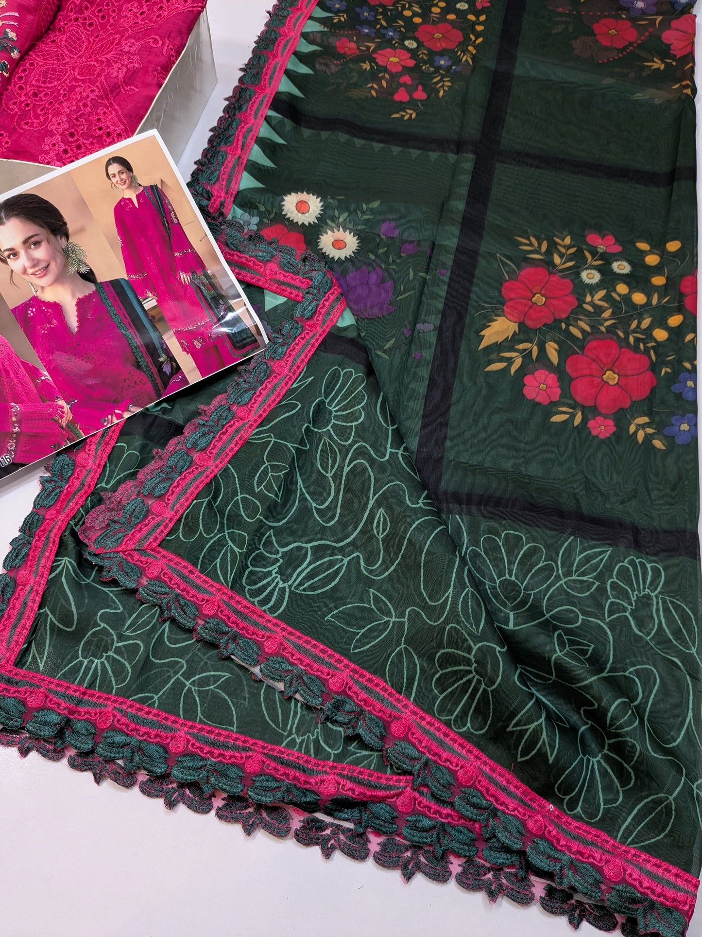 SAIRA RIZWAN HANIA CHIKENKARI EMBROIDERED LAWN