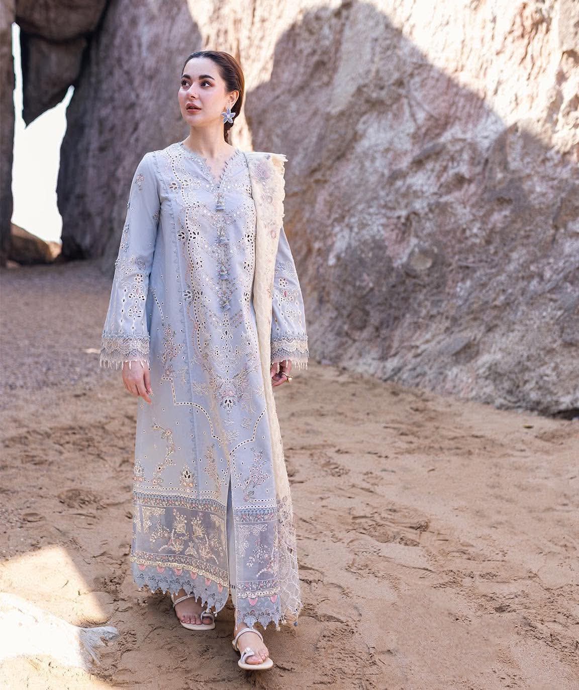 QALAMKAR FIRUZE CHIKANKARI LUXURY EMBROIDERED LAWN