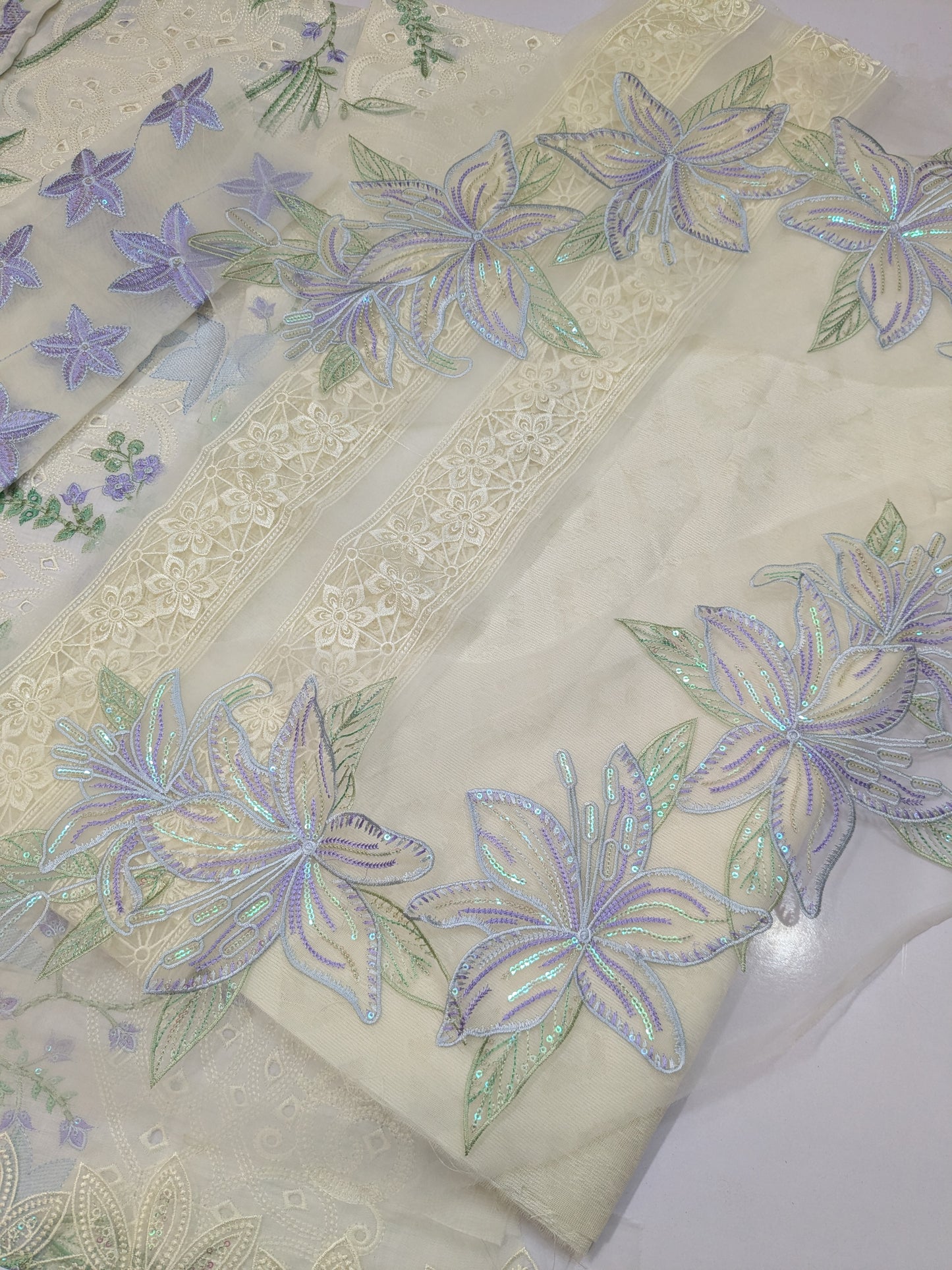 RANG RASIYA NOOREH 2026 LUXURIOUS LAWN