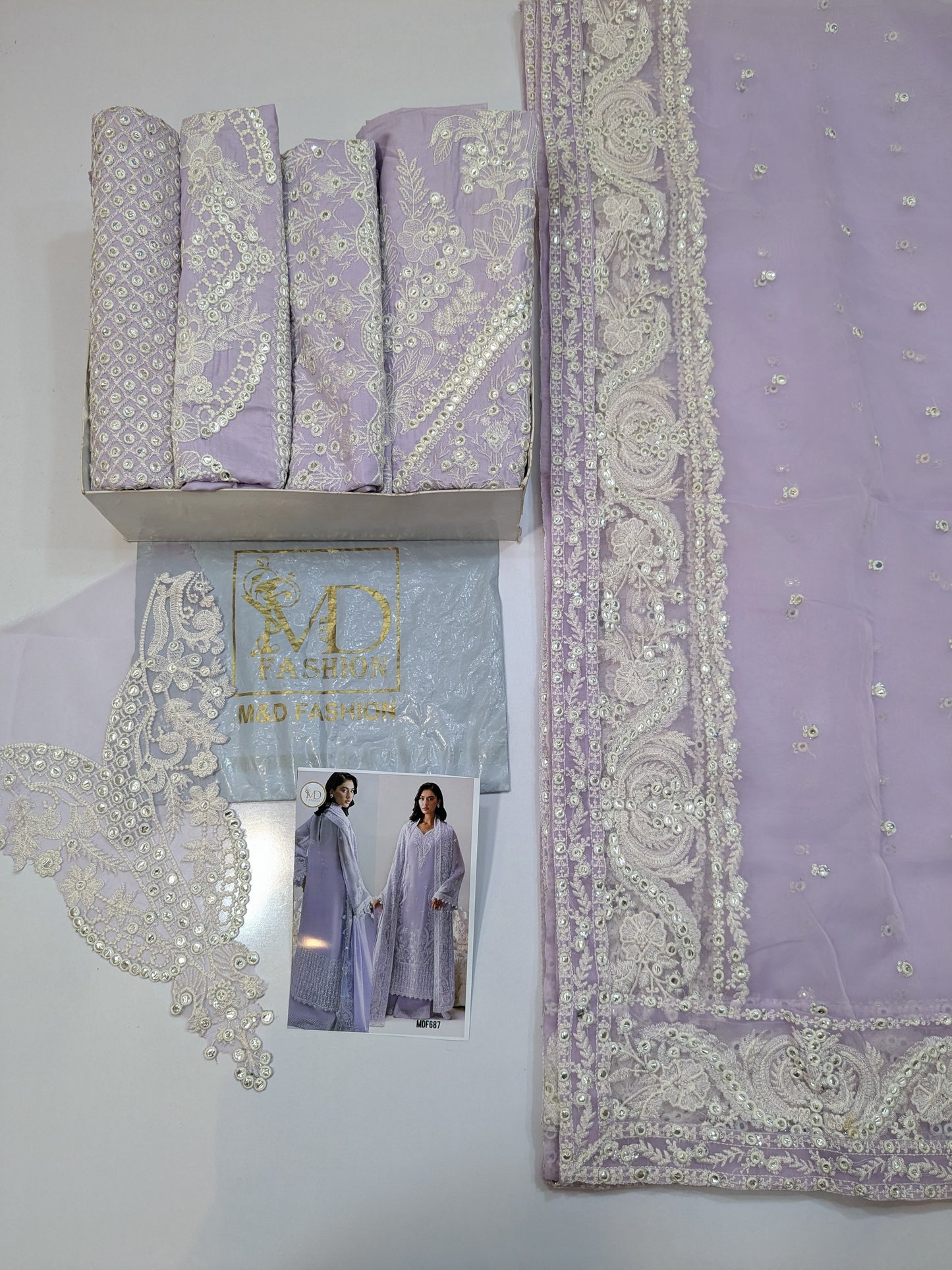 AFROZEH VAELIS LUXURIOUS LAWN FOIL WORK