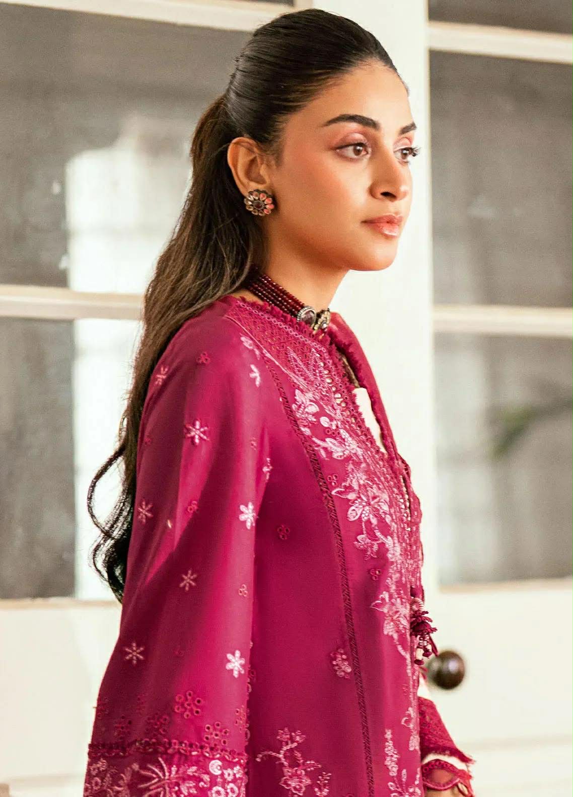 QLAMKAR SAMEEN SAHIL KINARAY LUXURIOUS LAWN