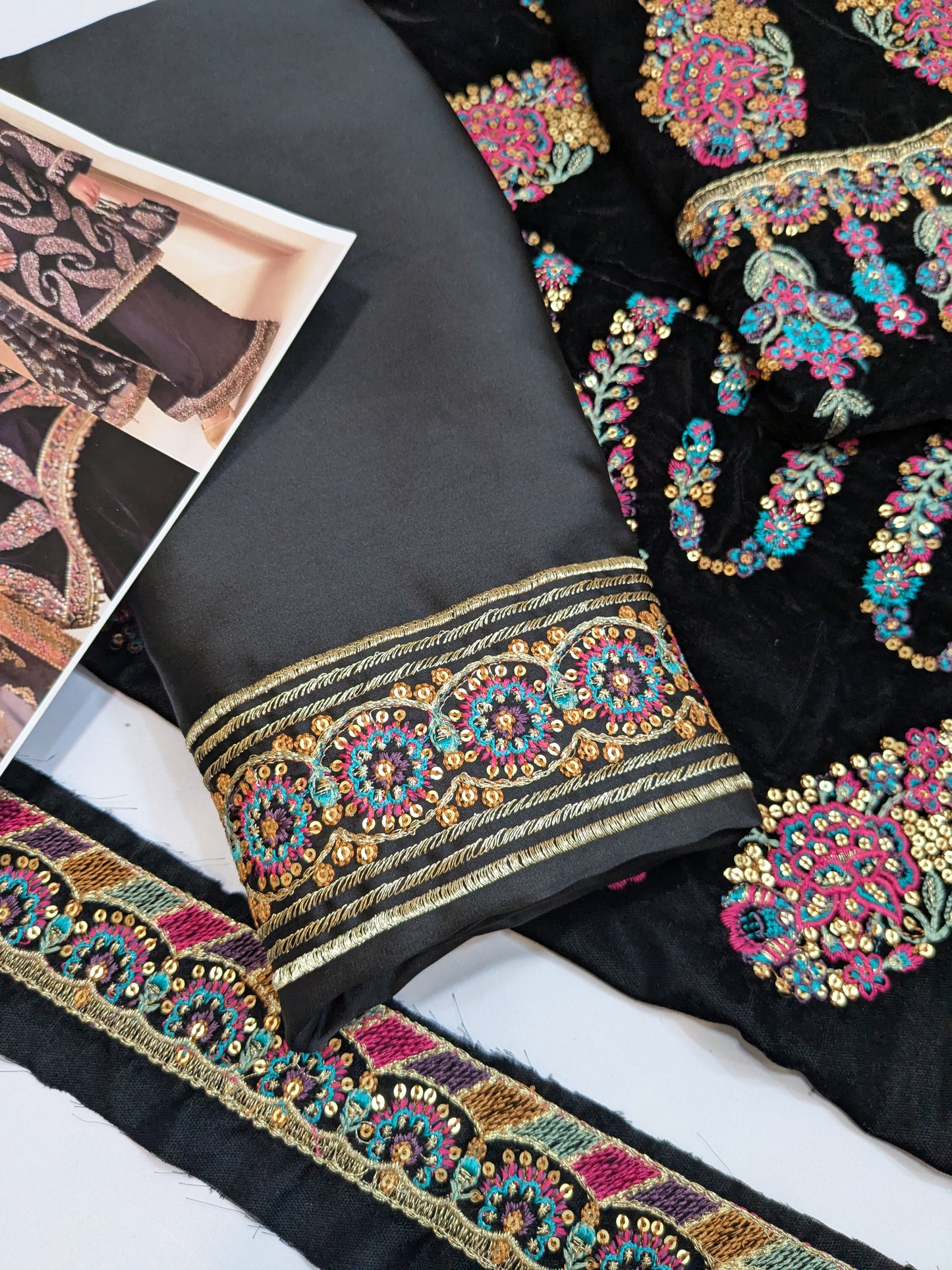 JAZMIN KAIRY MULTI EMBROIDERED VELVET 3PC