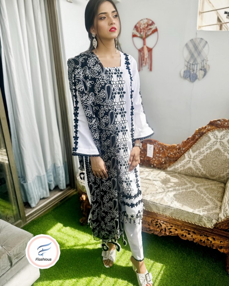 Magical White 3 piece complete stitched suit